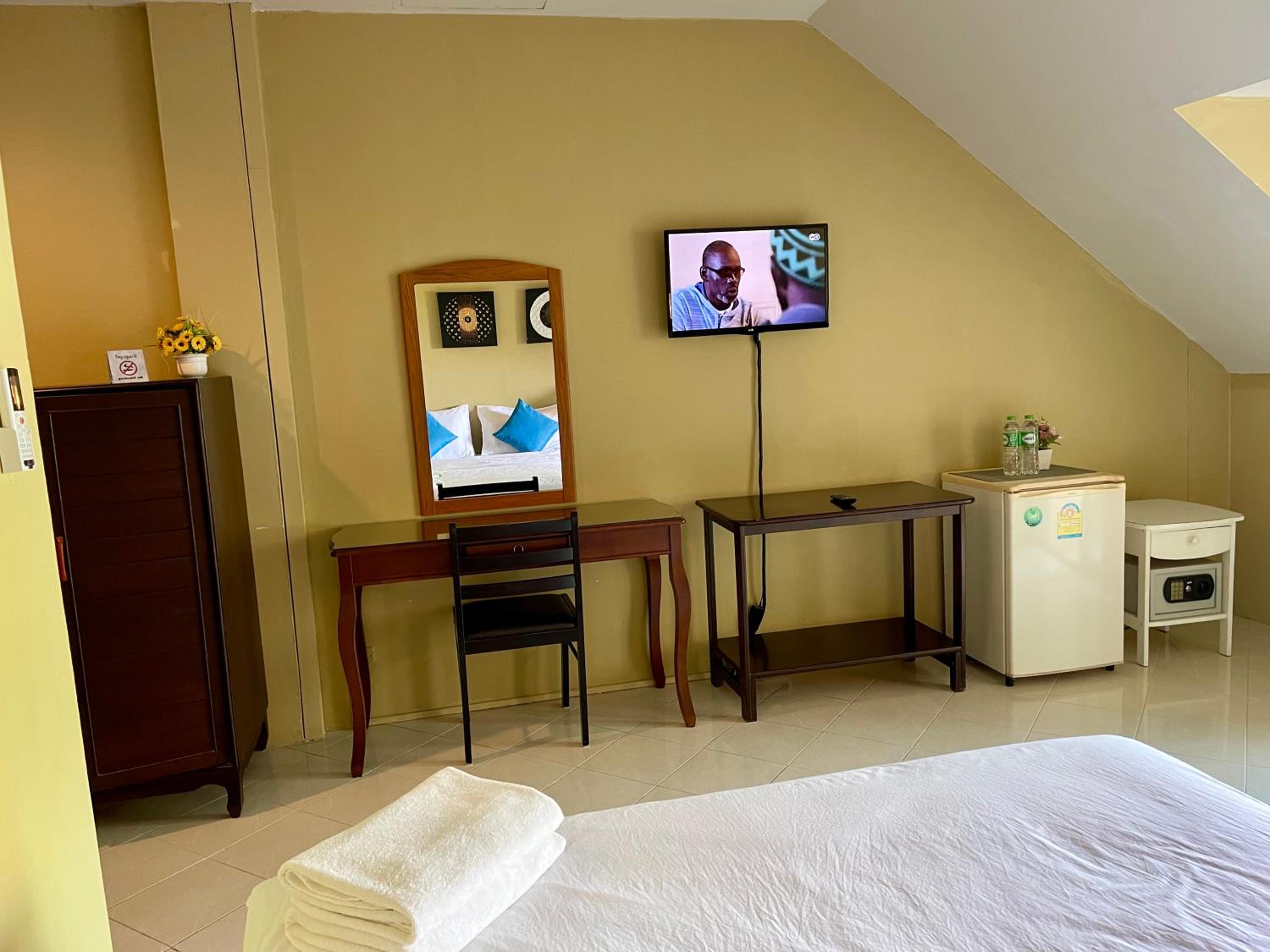 Economy Double Room photo 1