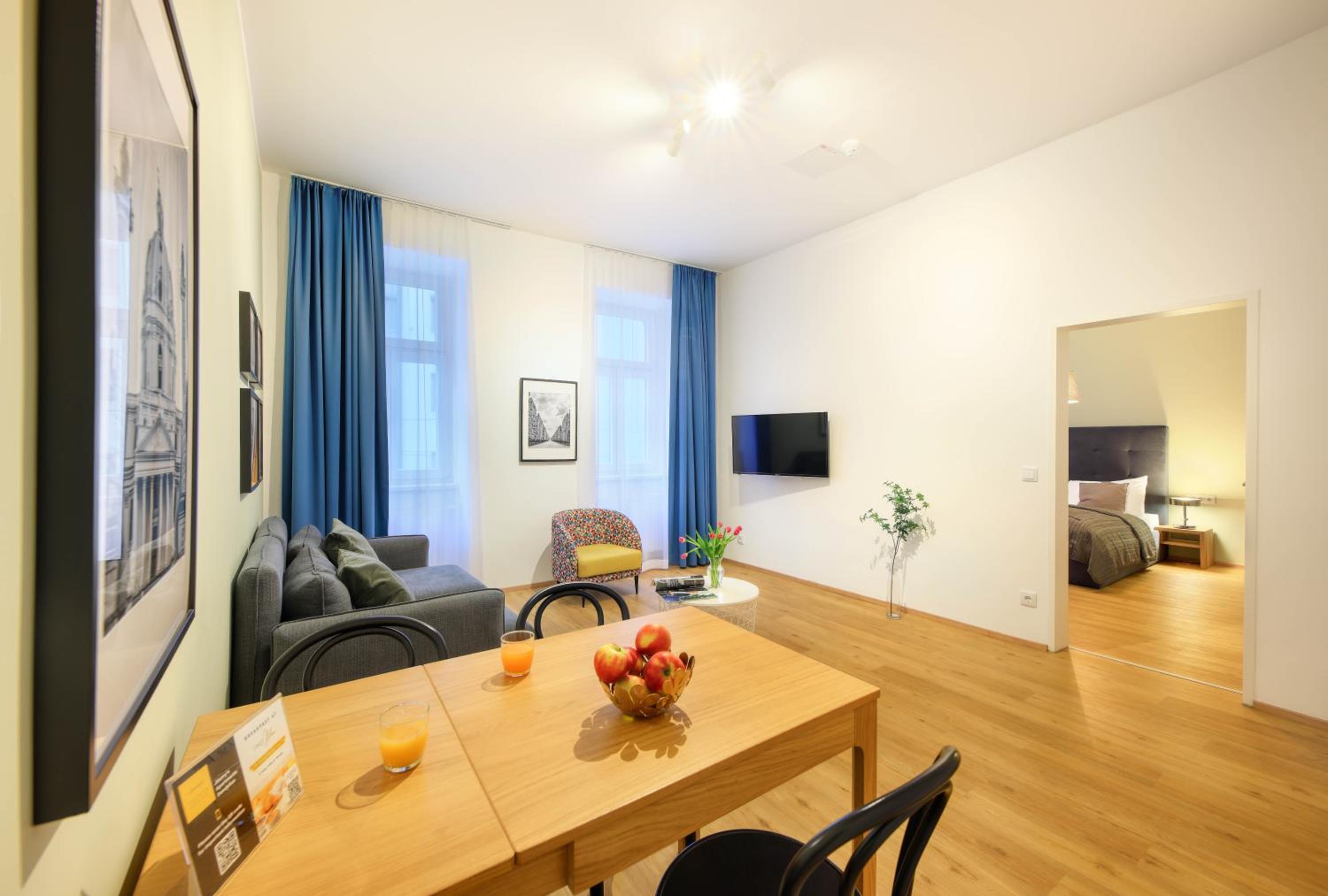 1-Bedroom Suite with Air Condition
