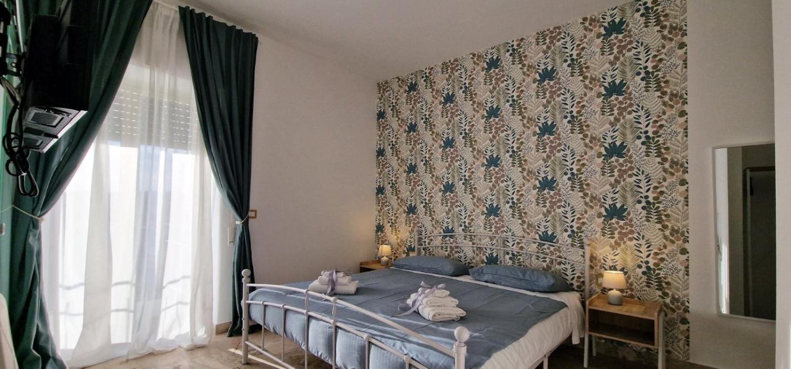 Large Double Room