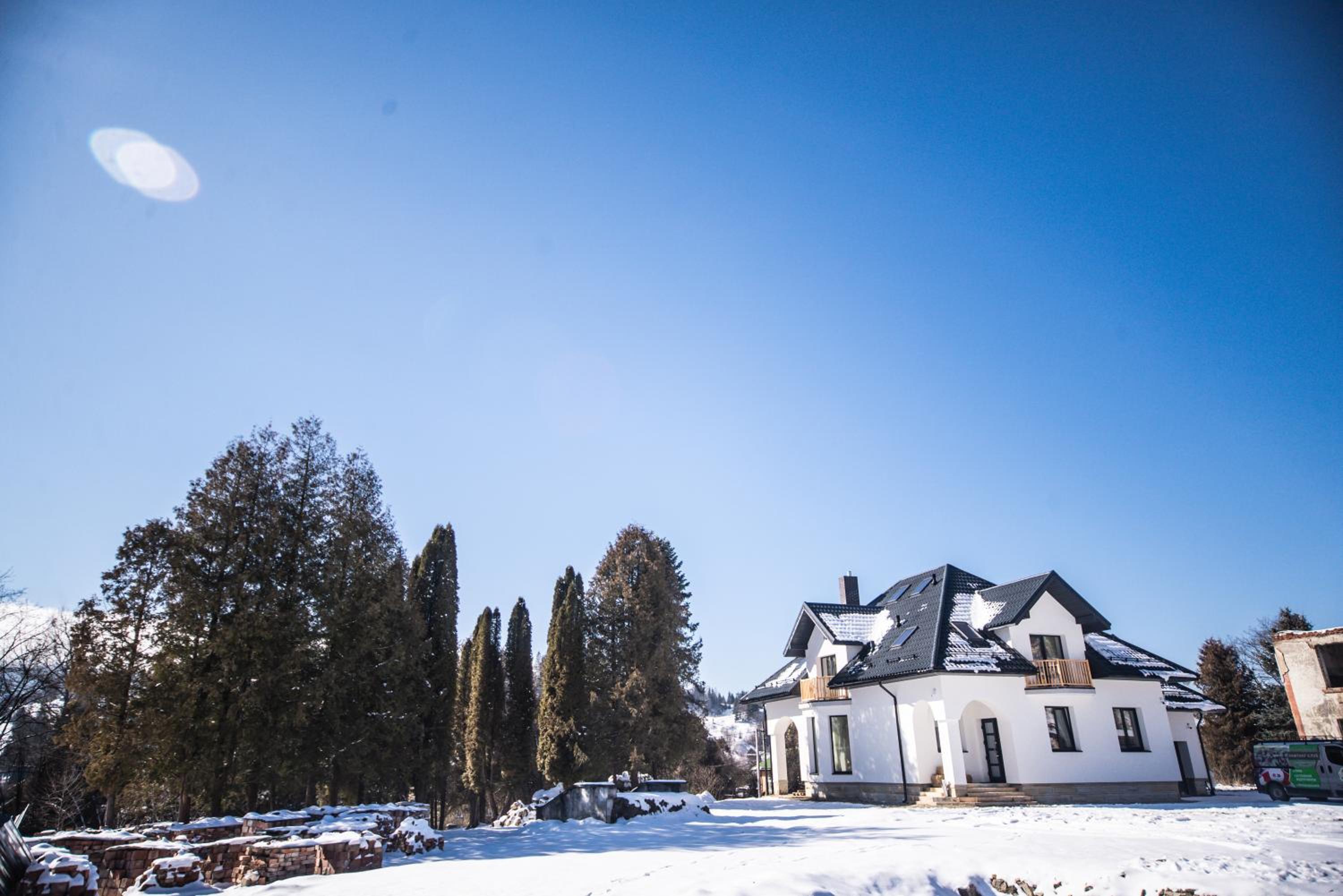 Villa photo 2