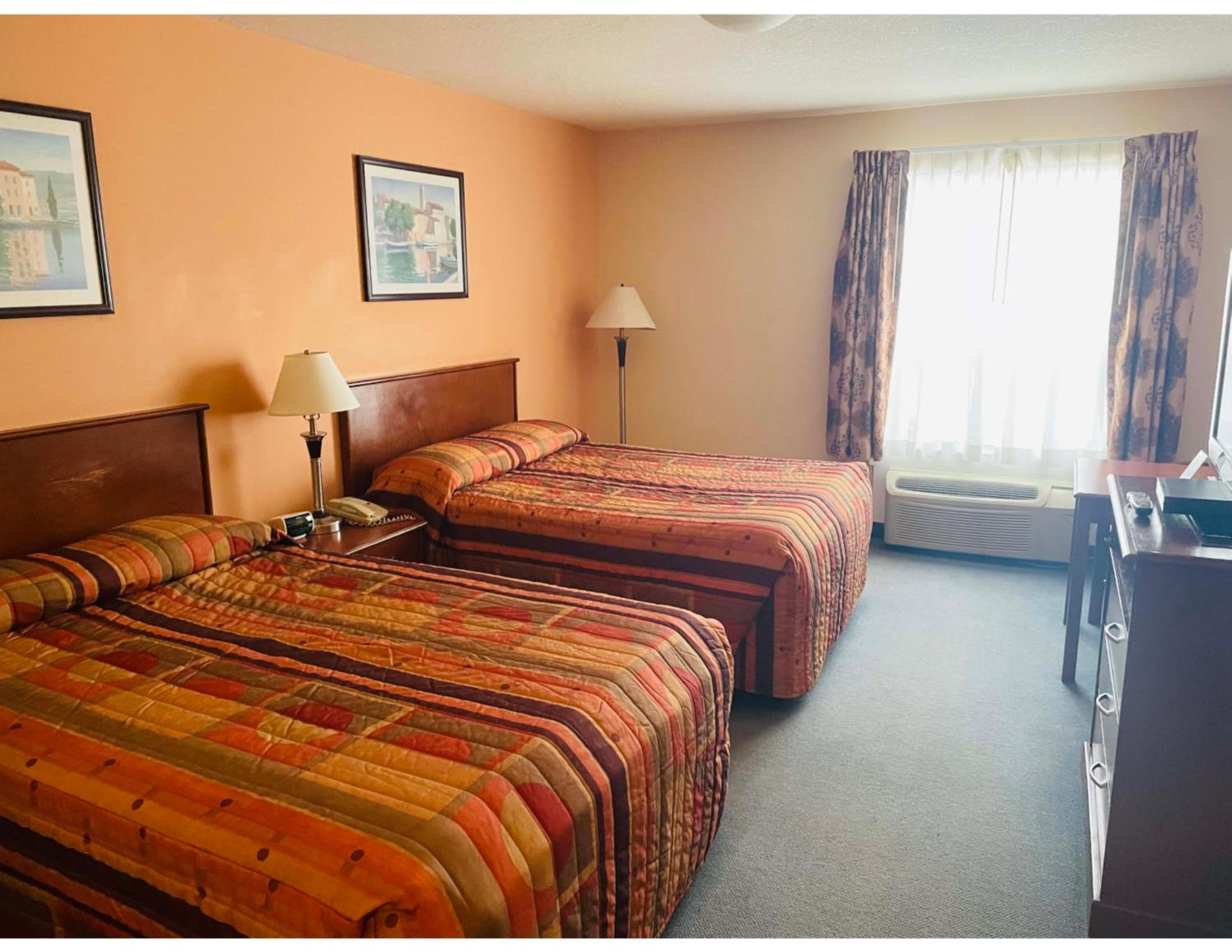Standard Double Room - Non Smoking, Pet Friendly photo 2