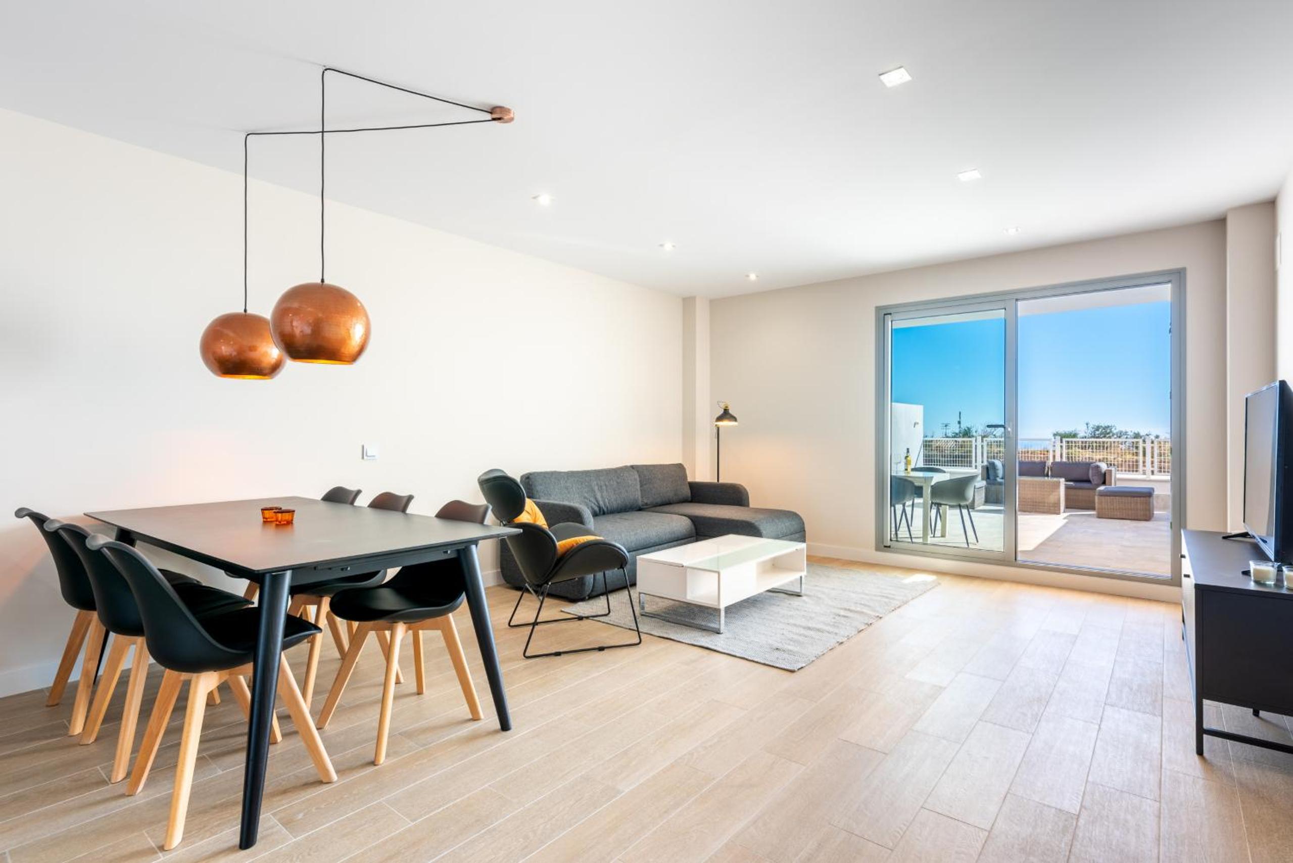 Apartamento con Balcón