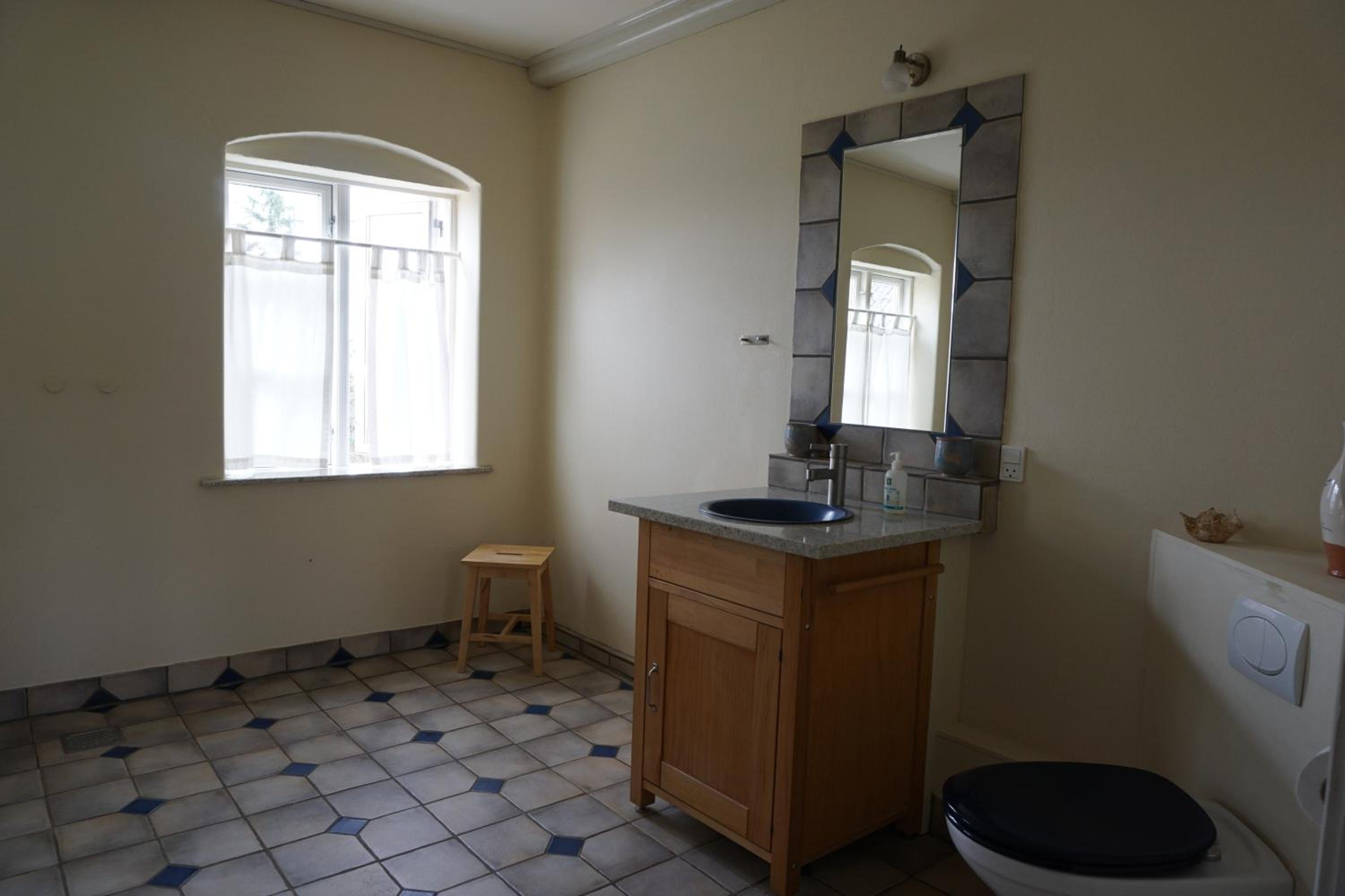 Standard Double Room - Photo 6