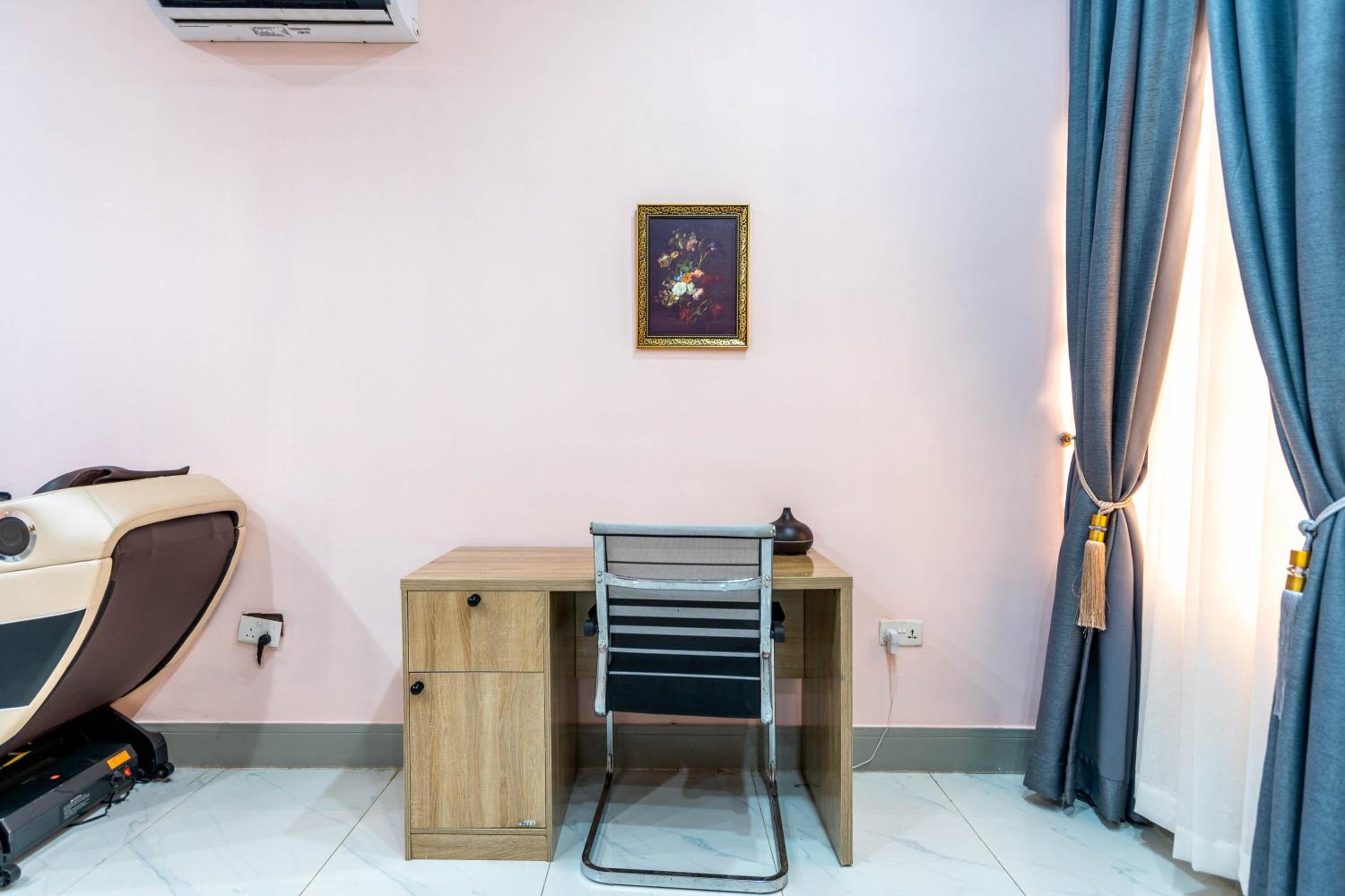 Deluxe Double or Twin Room photo 2