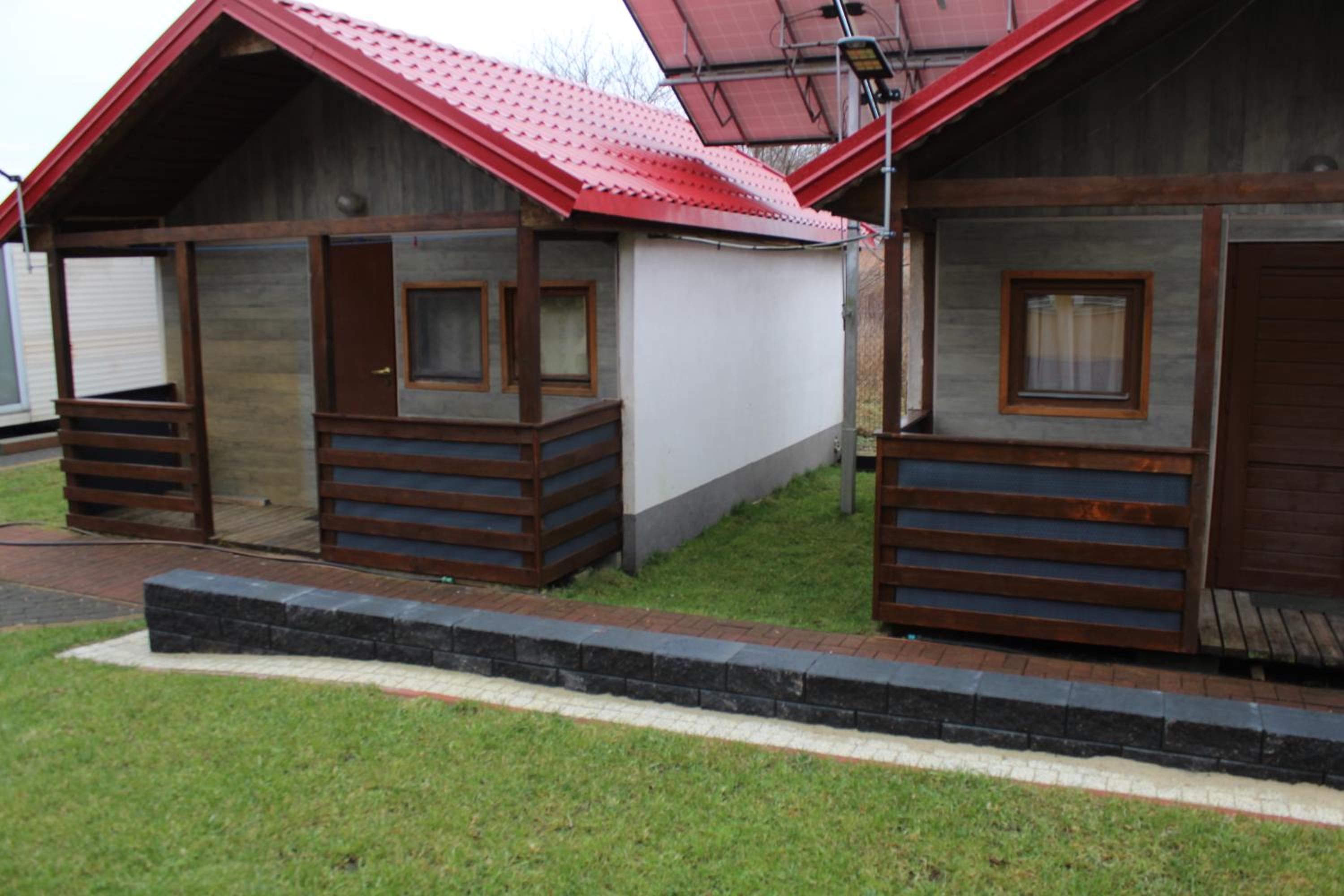 Cottage with Garden View - Photo 8
