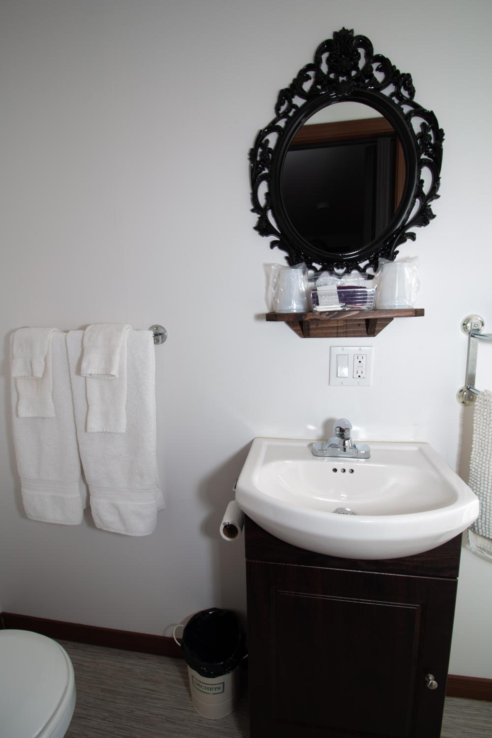 Queen Room photo 3