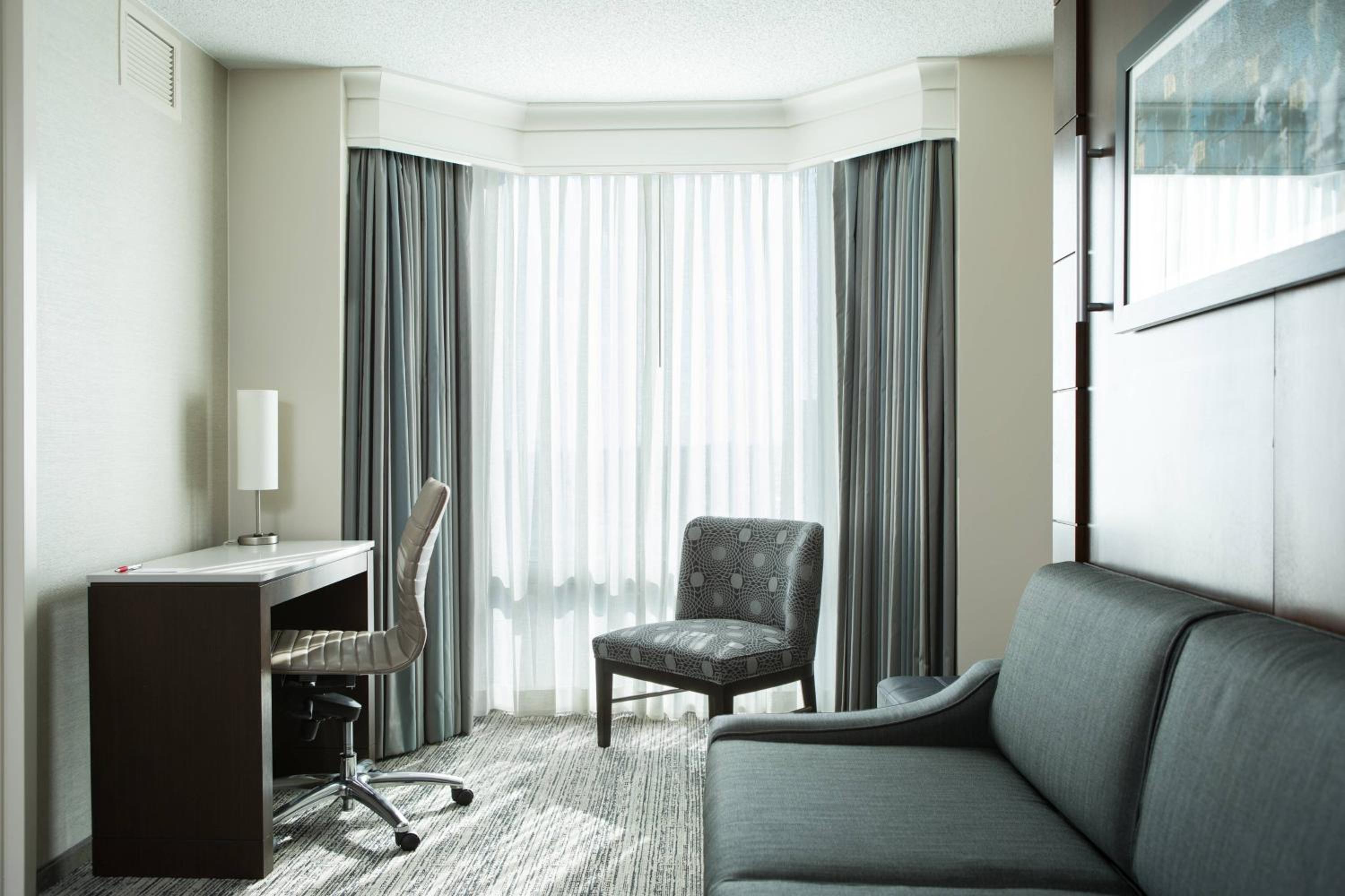 Two-Room King Suite - Hearing Accessible  - Photo 4
