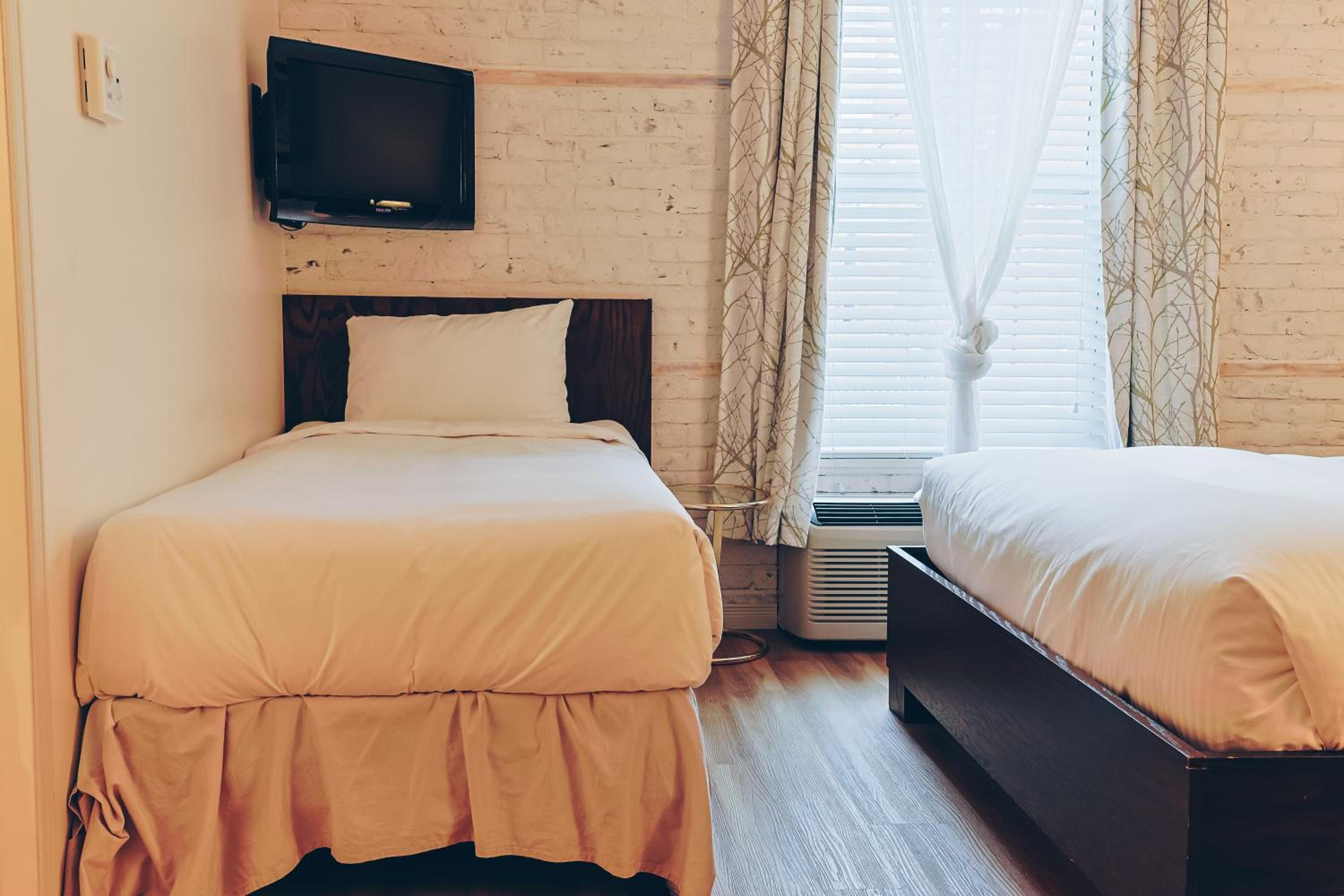 Superior Triple Room - Photo 5