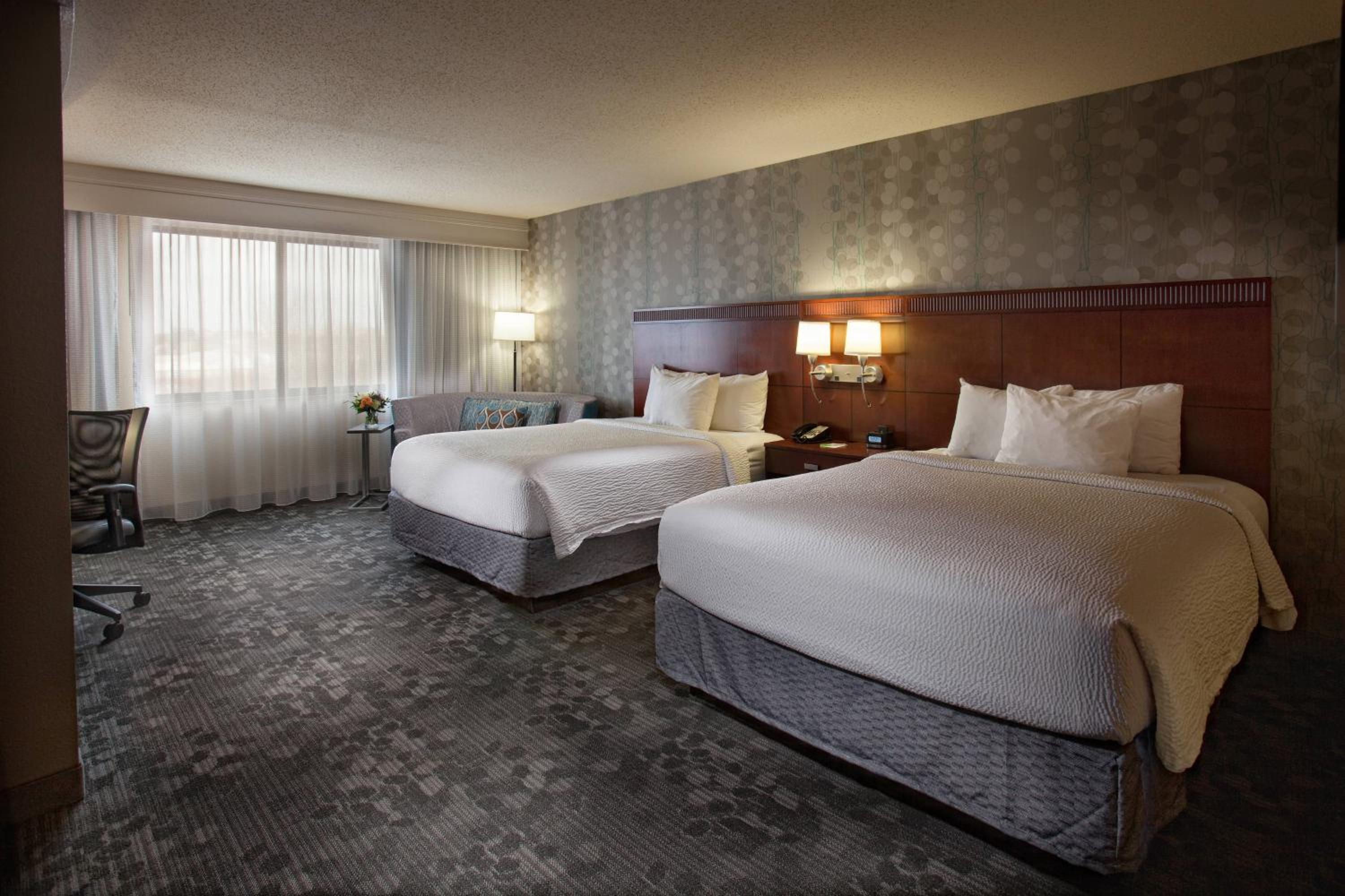 Queen Room with Two Queen Beds - Photo 1