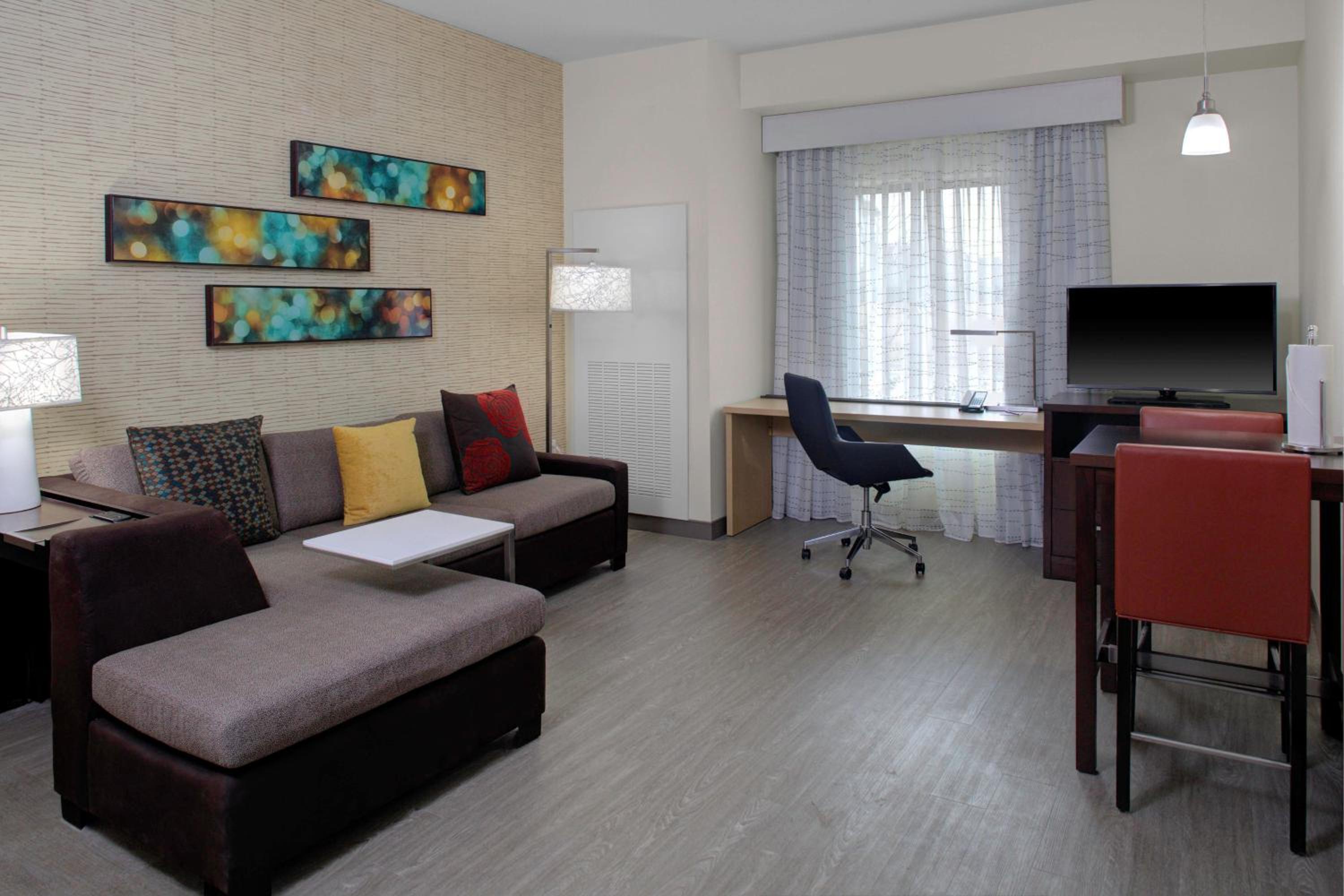 One-Bedroom Suite with Two Queen Beds and Sofa Bed - Hearing Accessible photo 1
