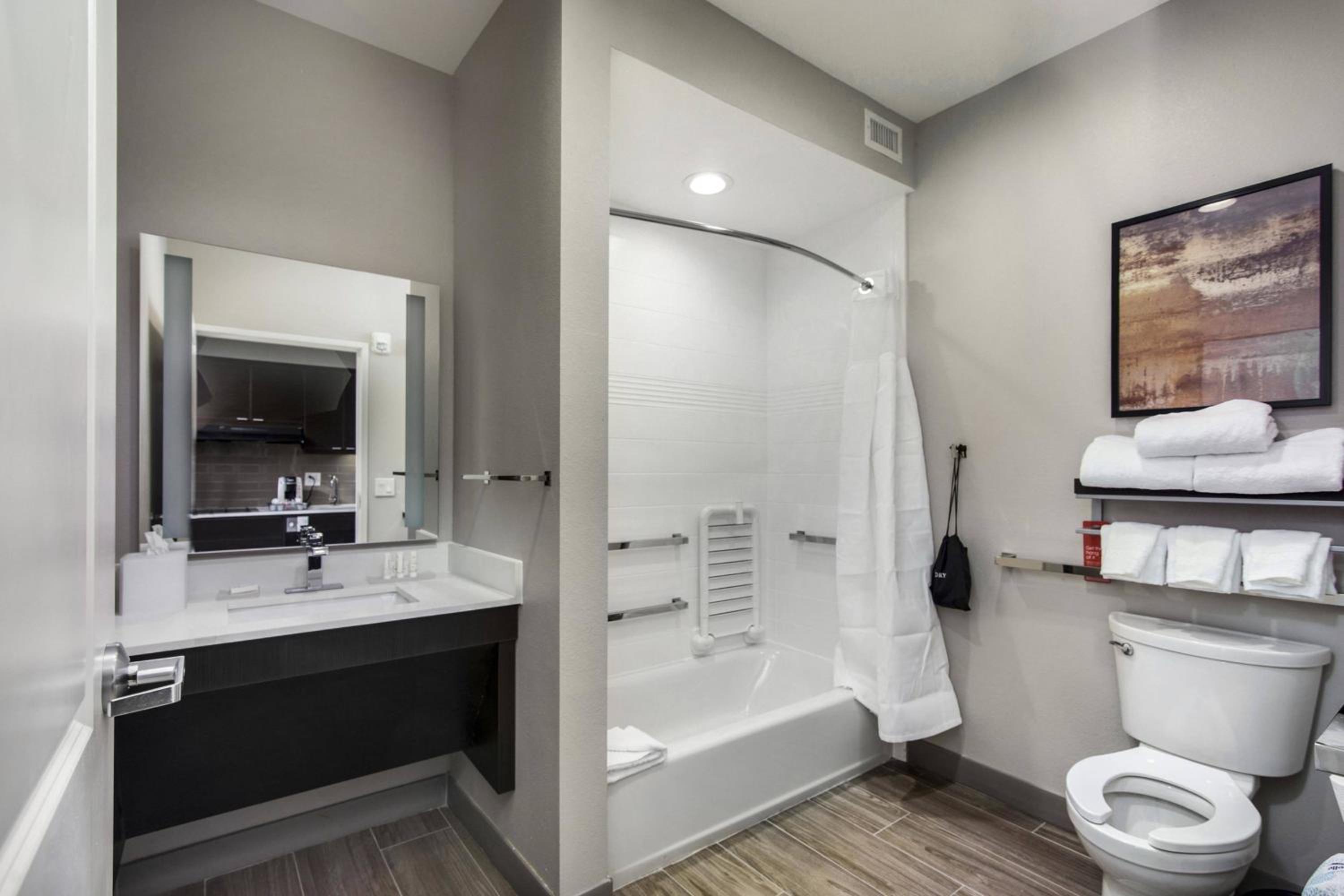 Studio, 1 King - Photo 11