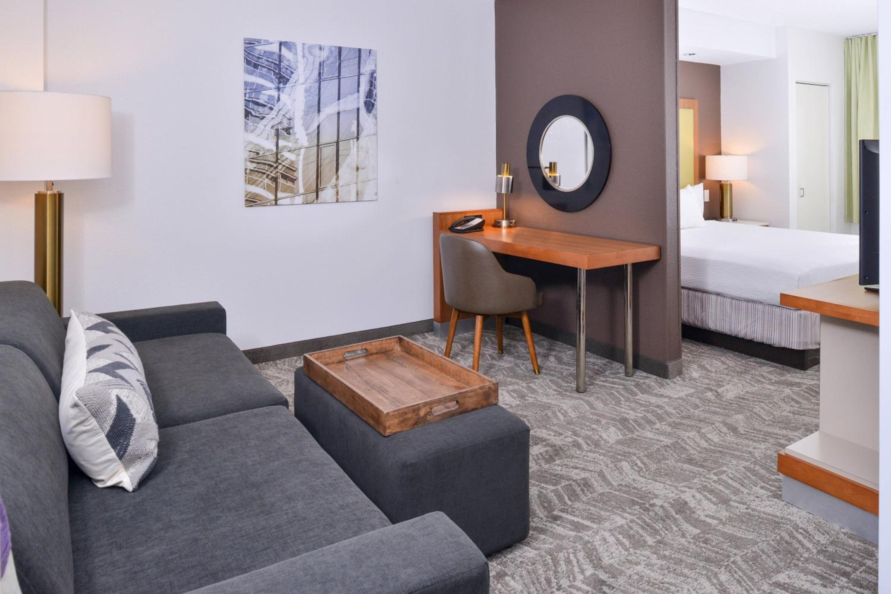King Suite with Trundle Sofa - Photo 3