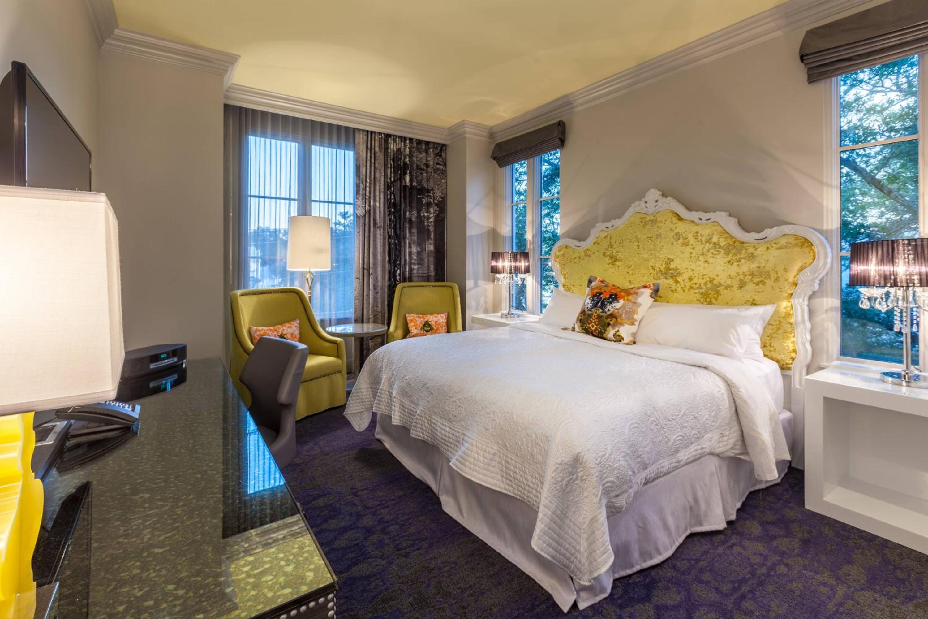 Superior King Room