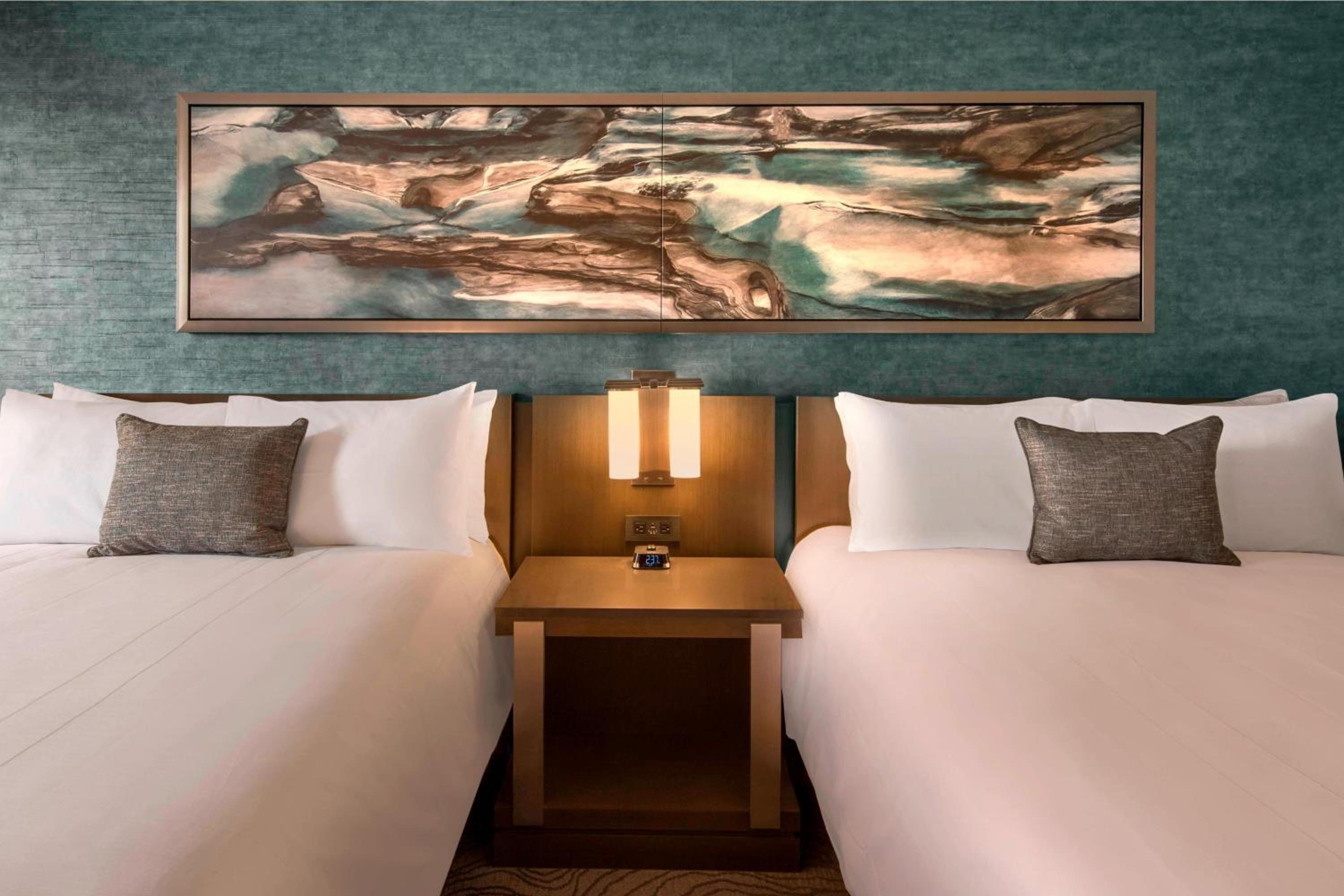 Queen Room with Two Queen Beds - Photo 1