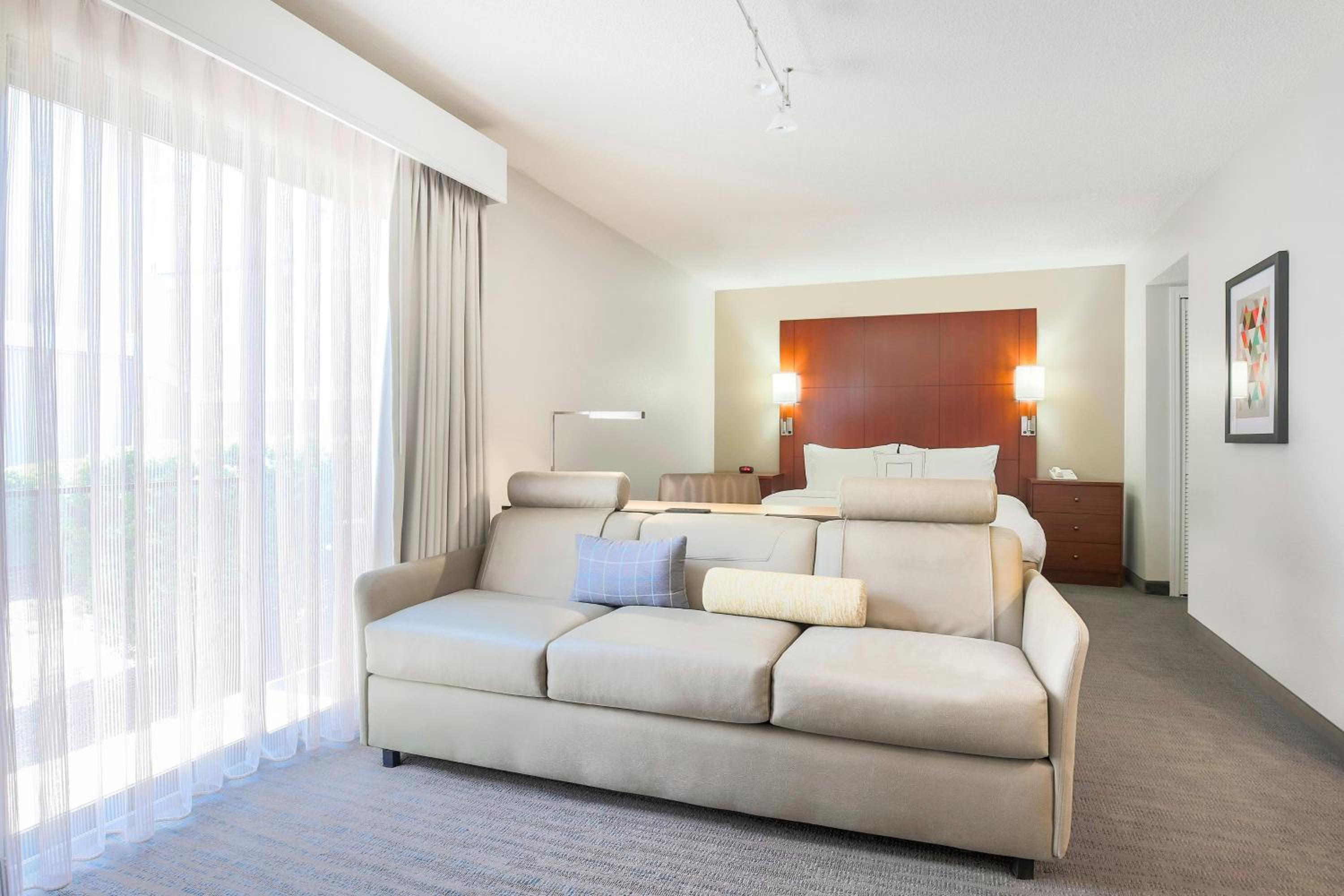 King Studio with Sofa Bed - Photo 1