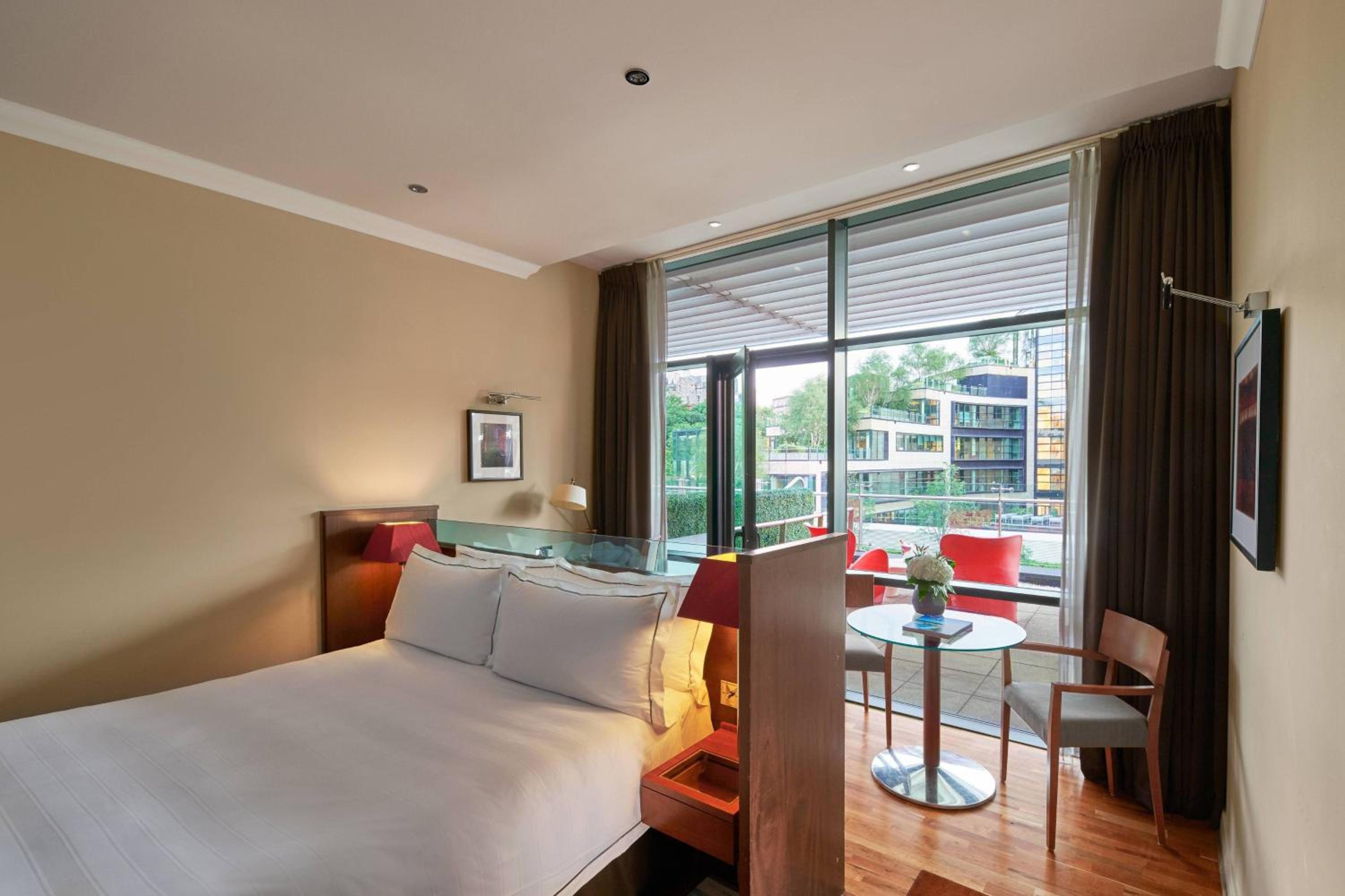 Greenside Terrace Room, 1 King, Balcony photo 1