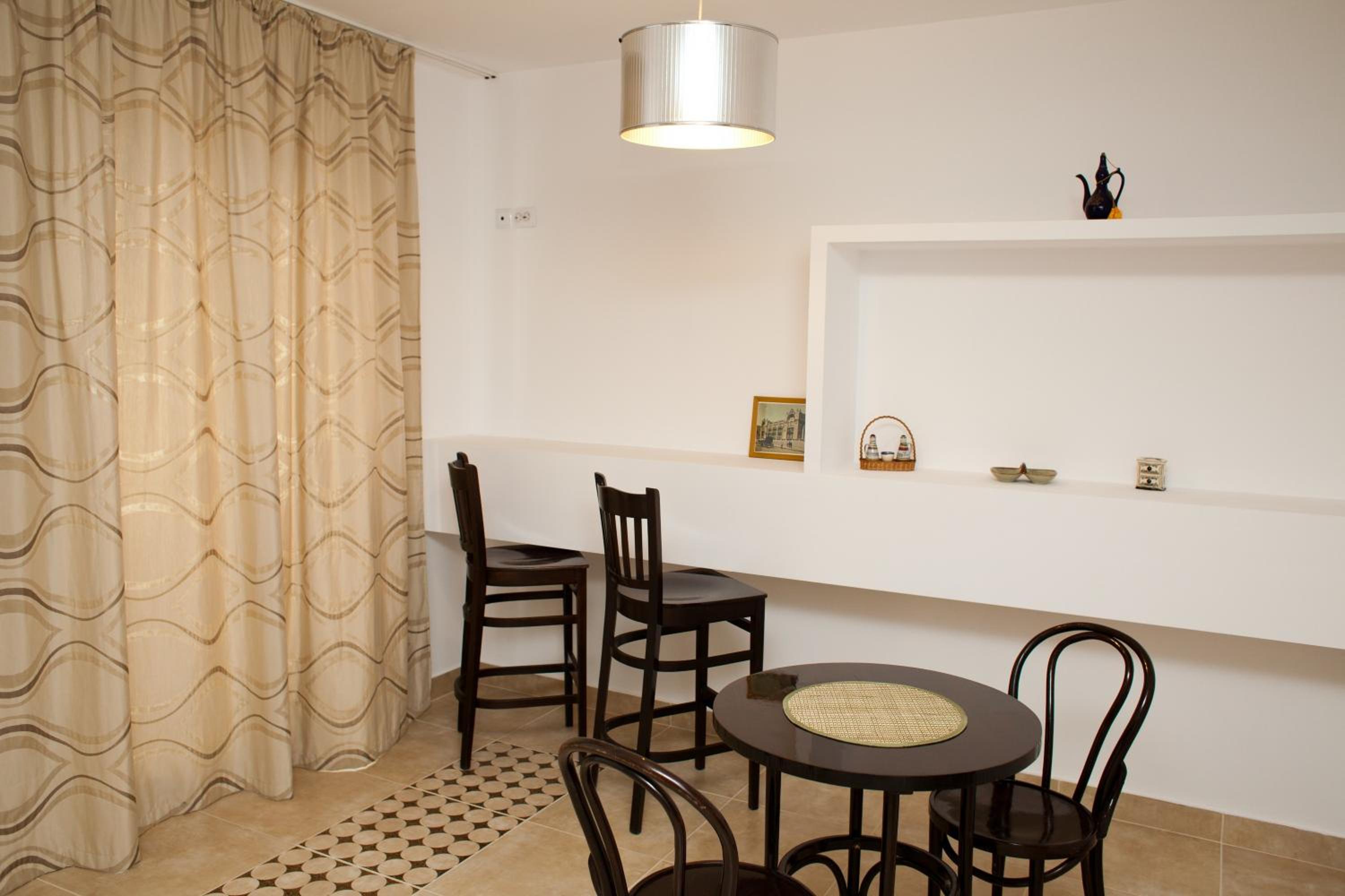 Duplex Apartment - Photo 7