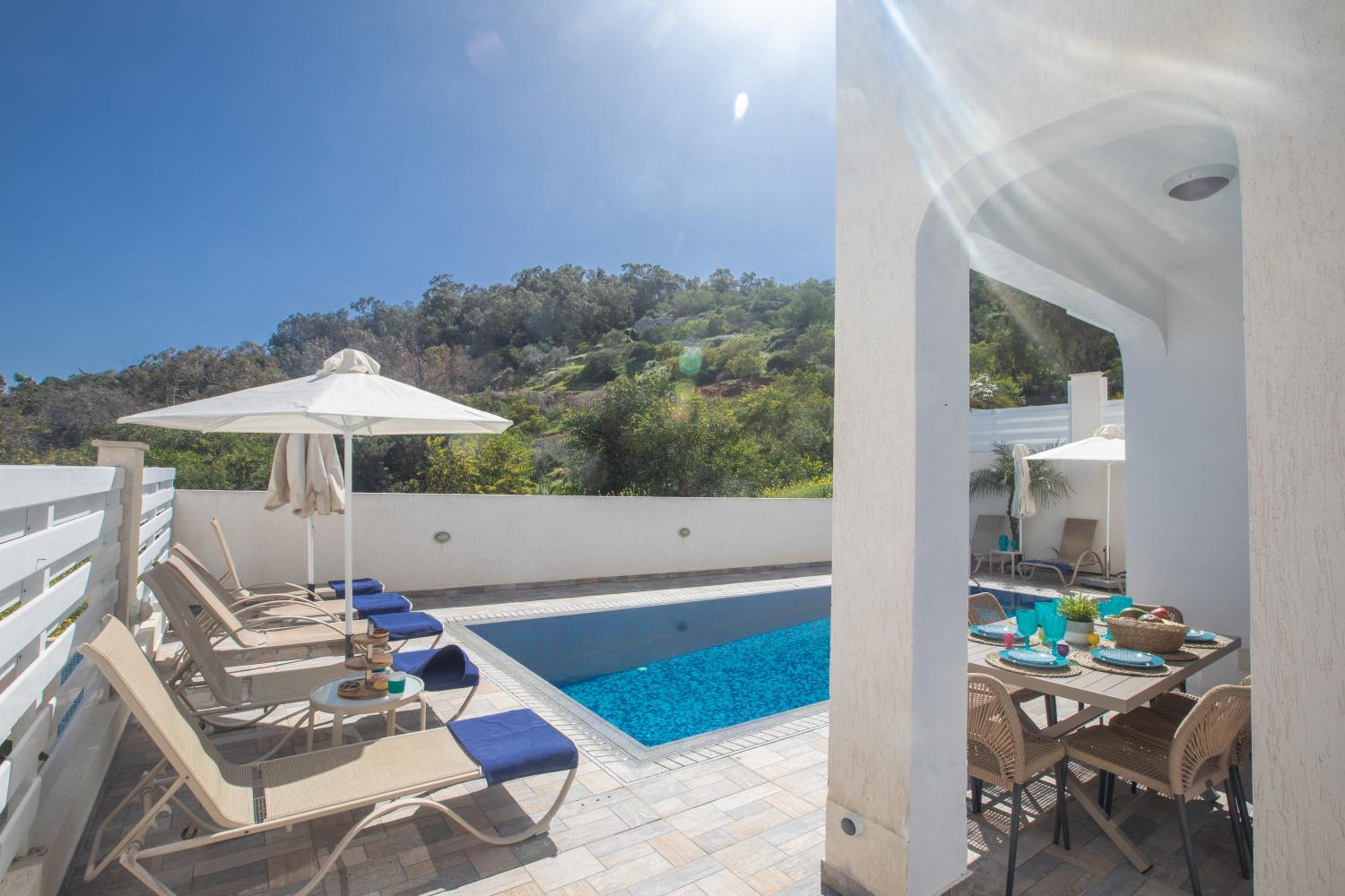 Superior Villa photo 3