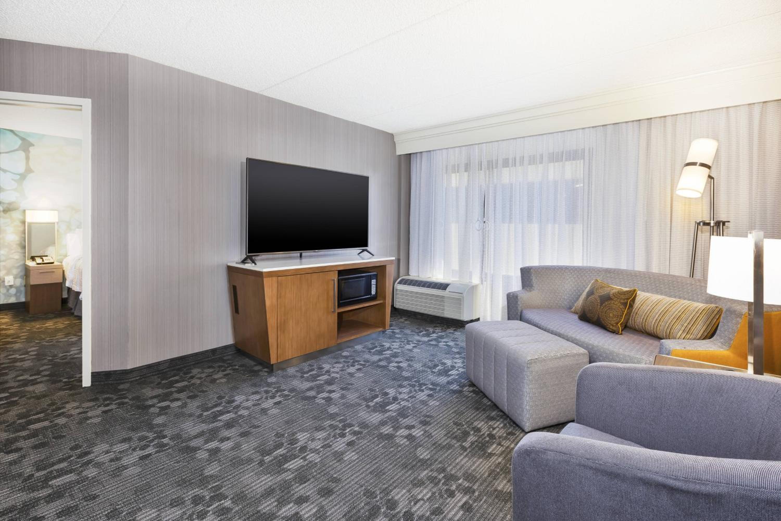 King Suite with Sofa Bed photo 1