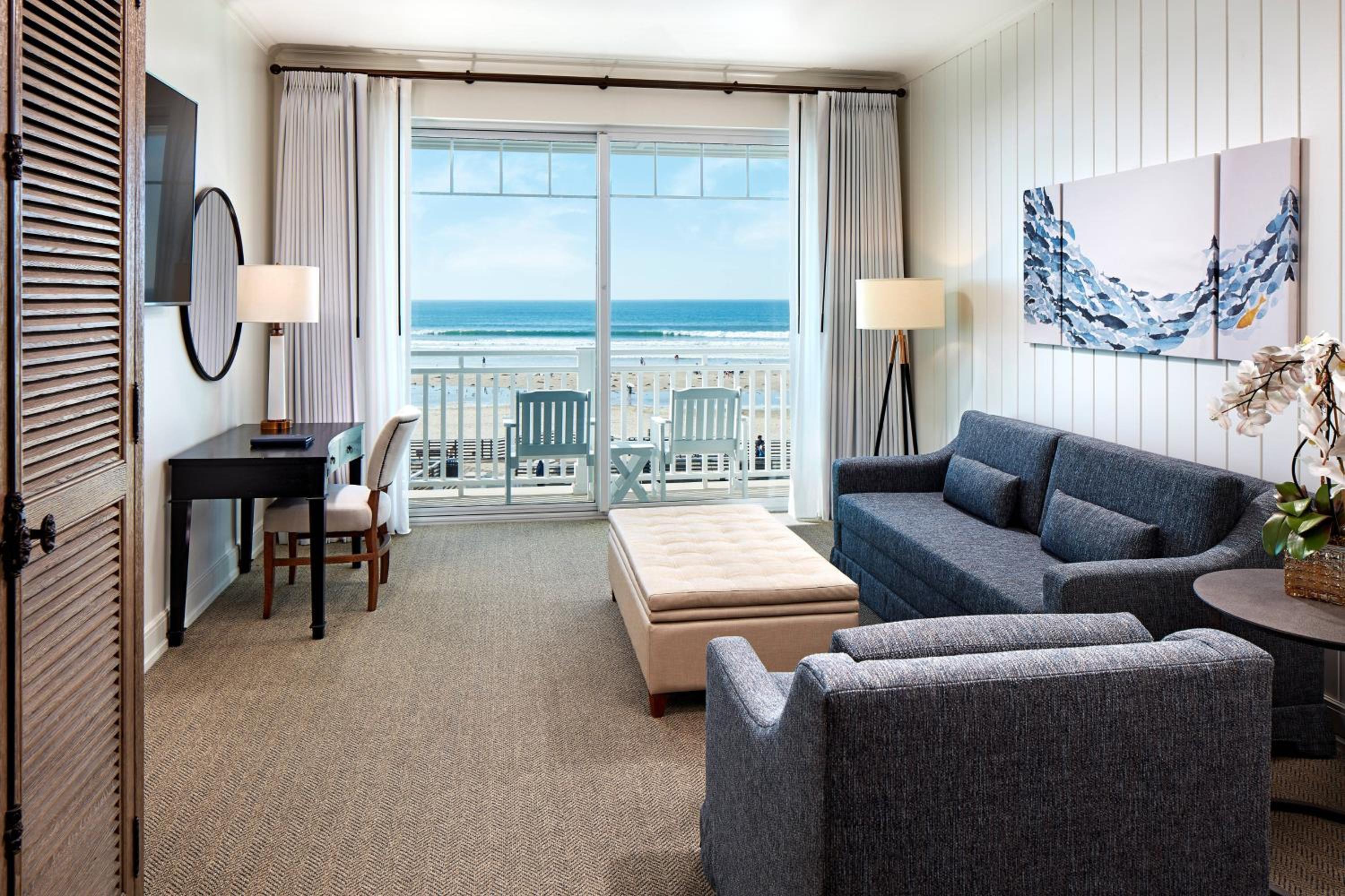 Suite with Sofa Bed and Ocean View - Photo 7