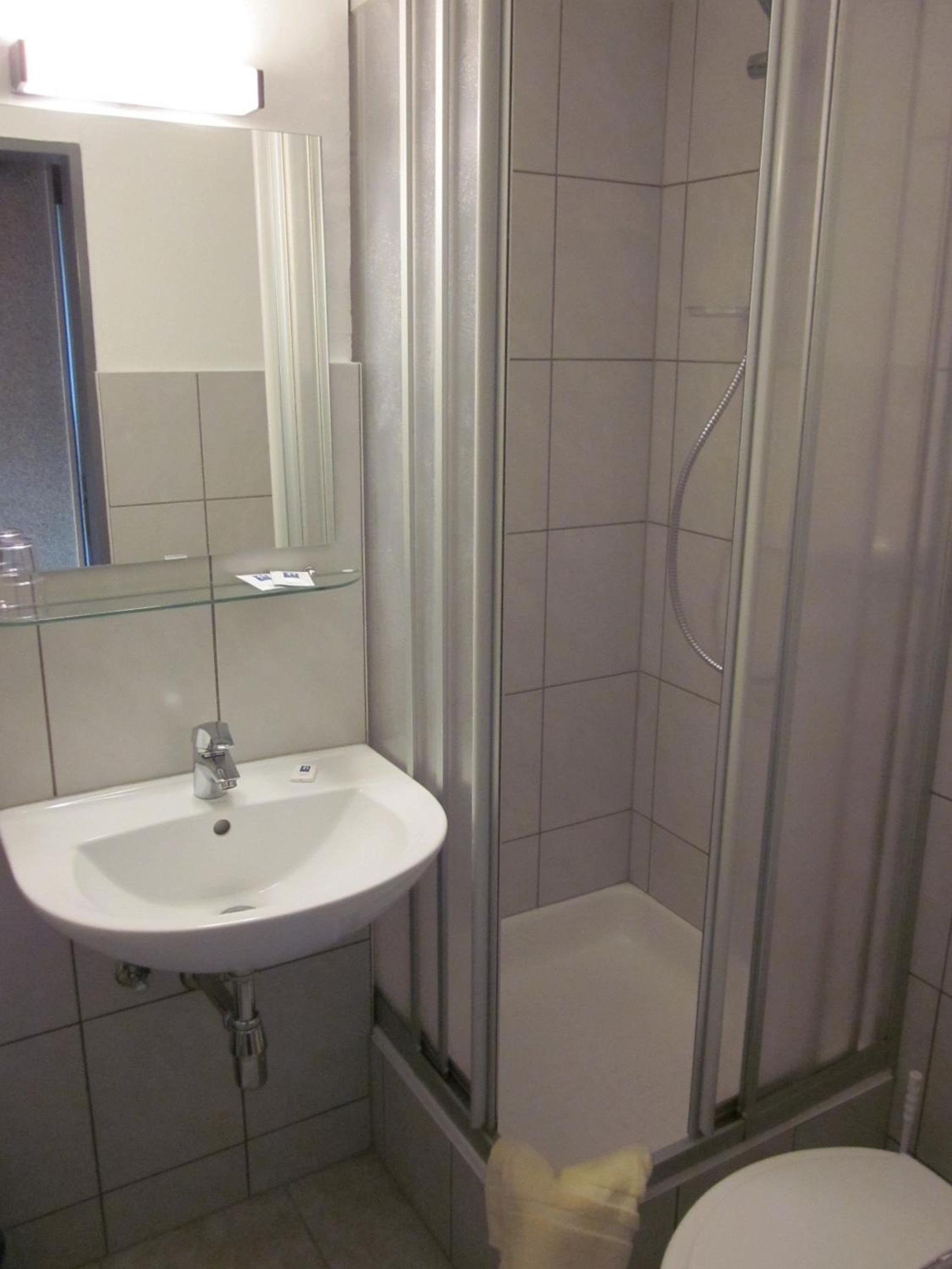 Double Room - Photo 3
