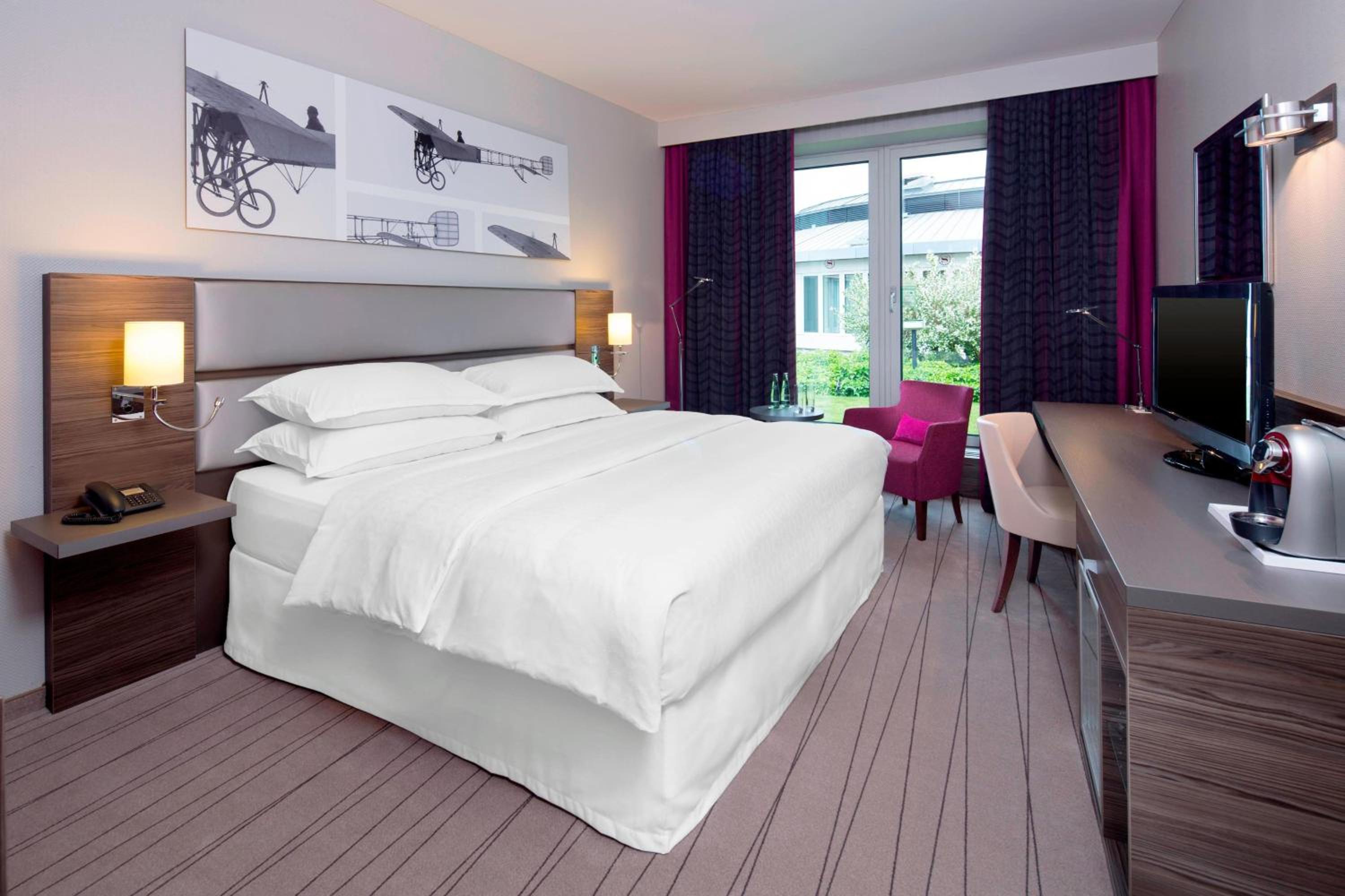 Club Double Room - Photo 2