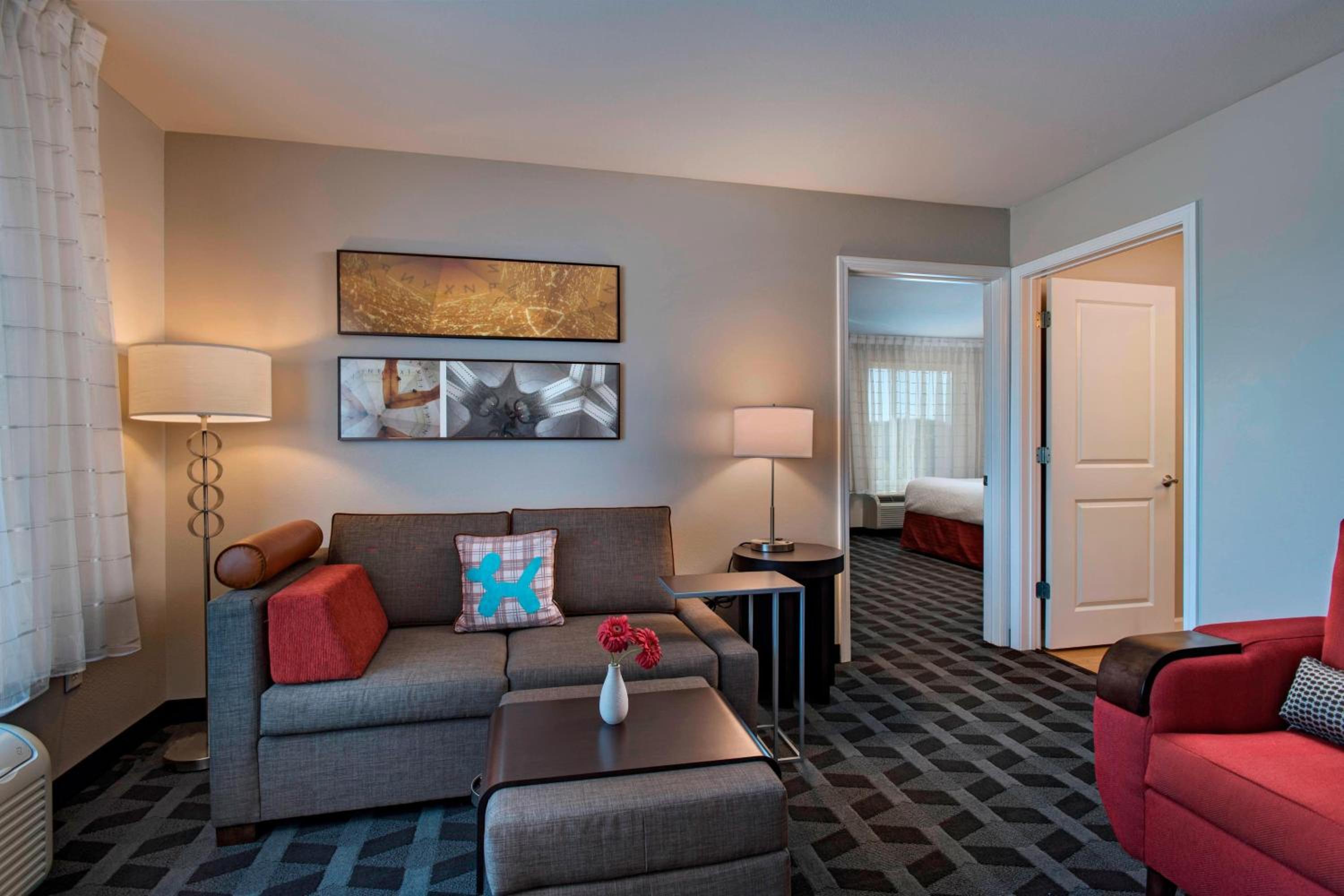 One-Bedroom King Suite - Photo 1