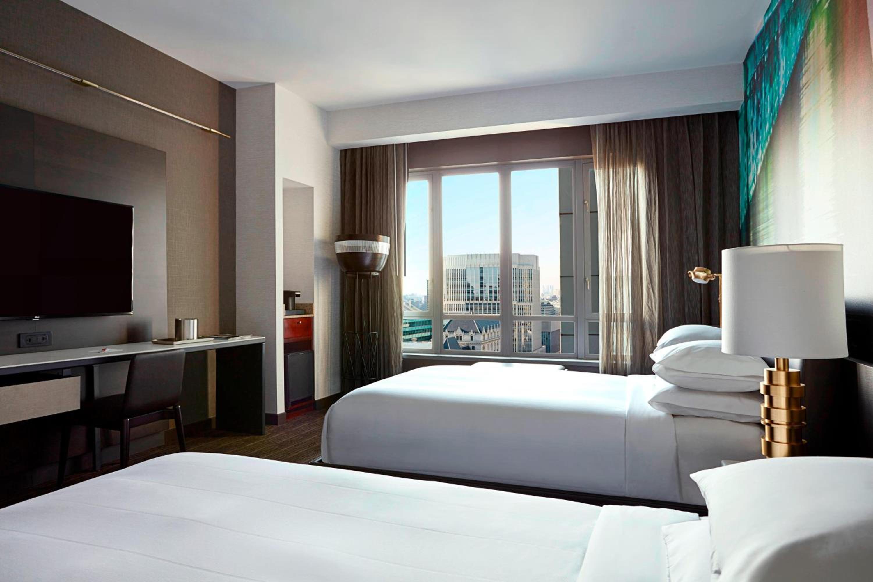 Deluxe View Room with Two Double Beds