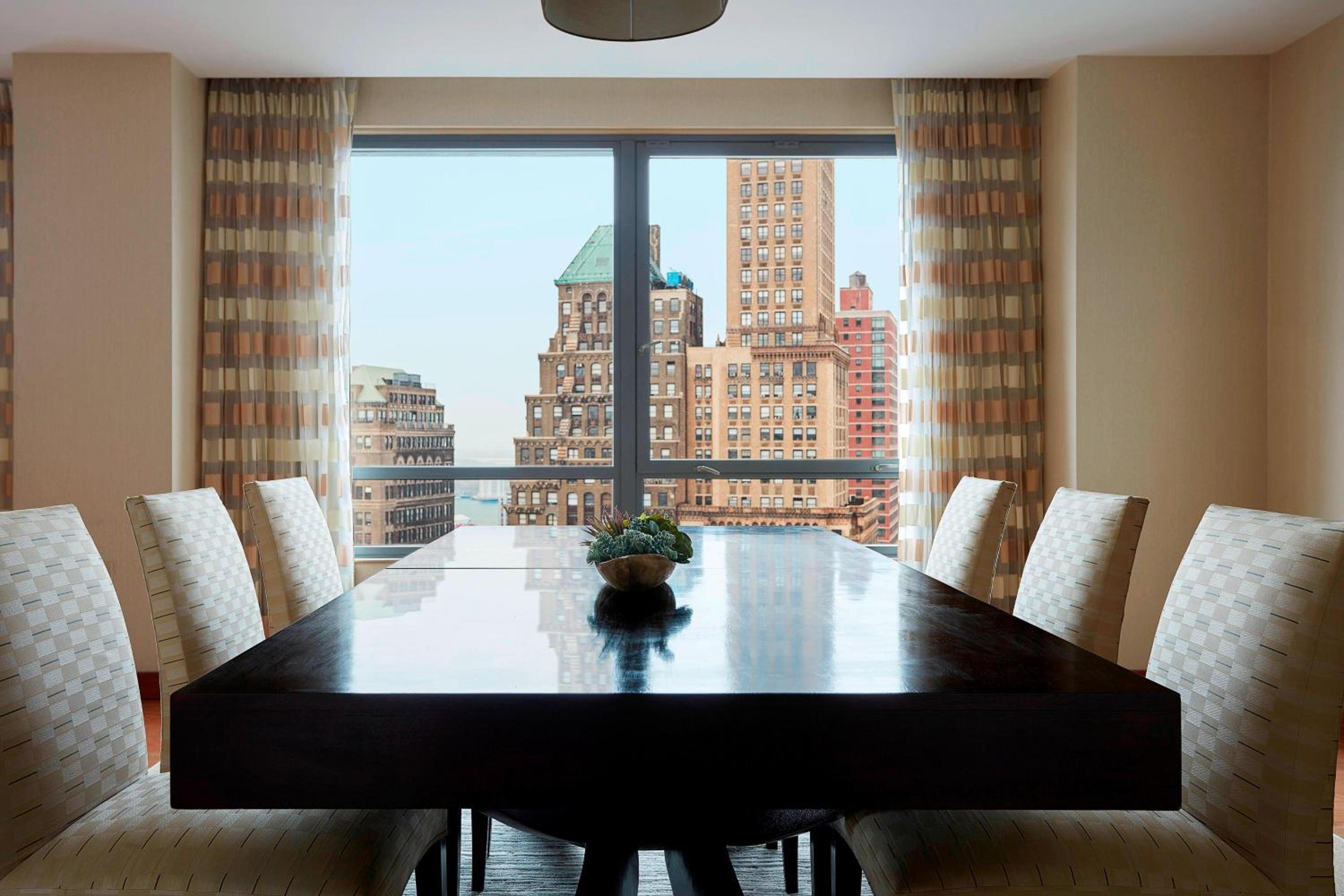 Presidential Suite, 1 Bedroom Presidential Suite, 1 King photo 3