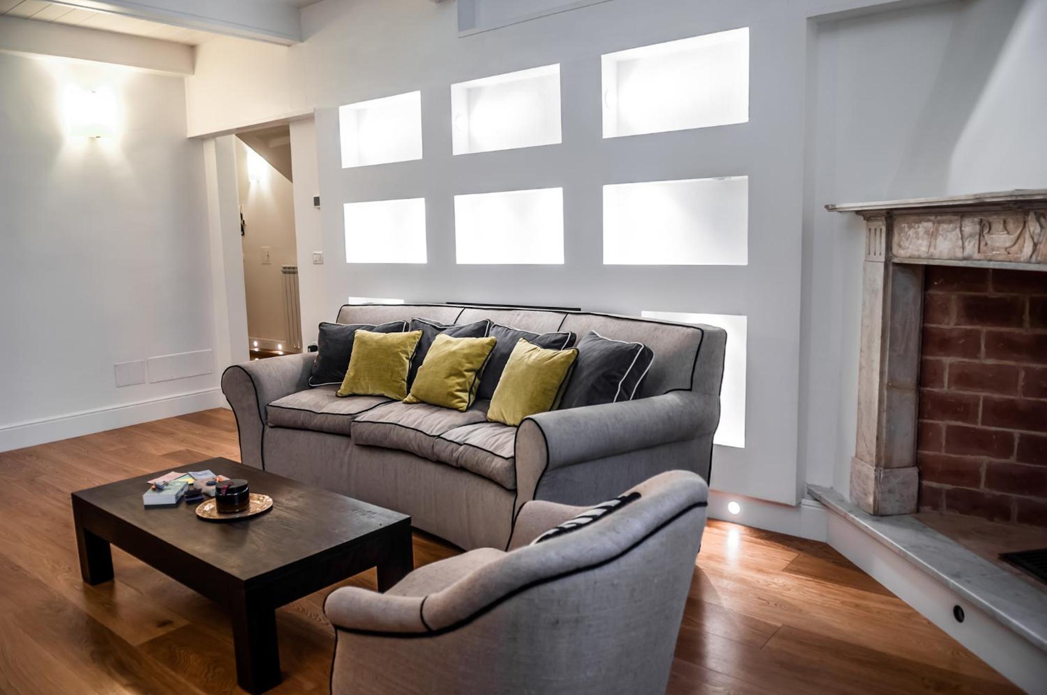Apartment - Split Level photo 1