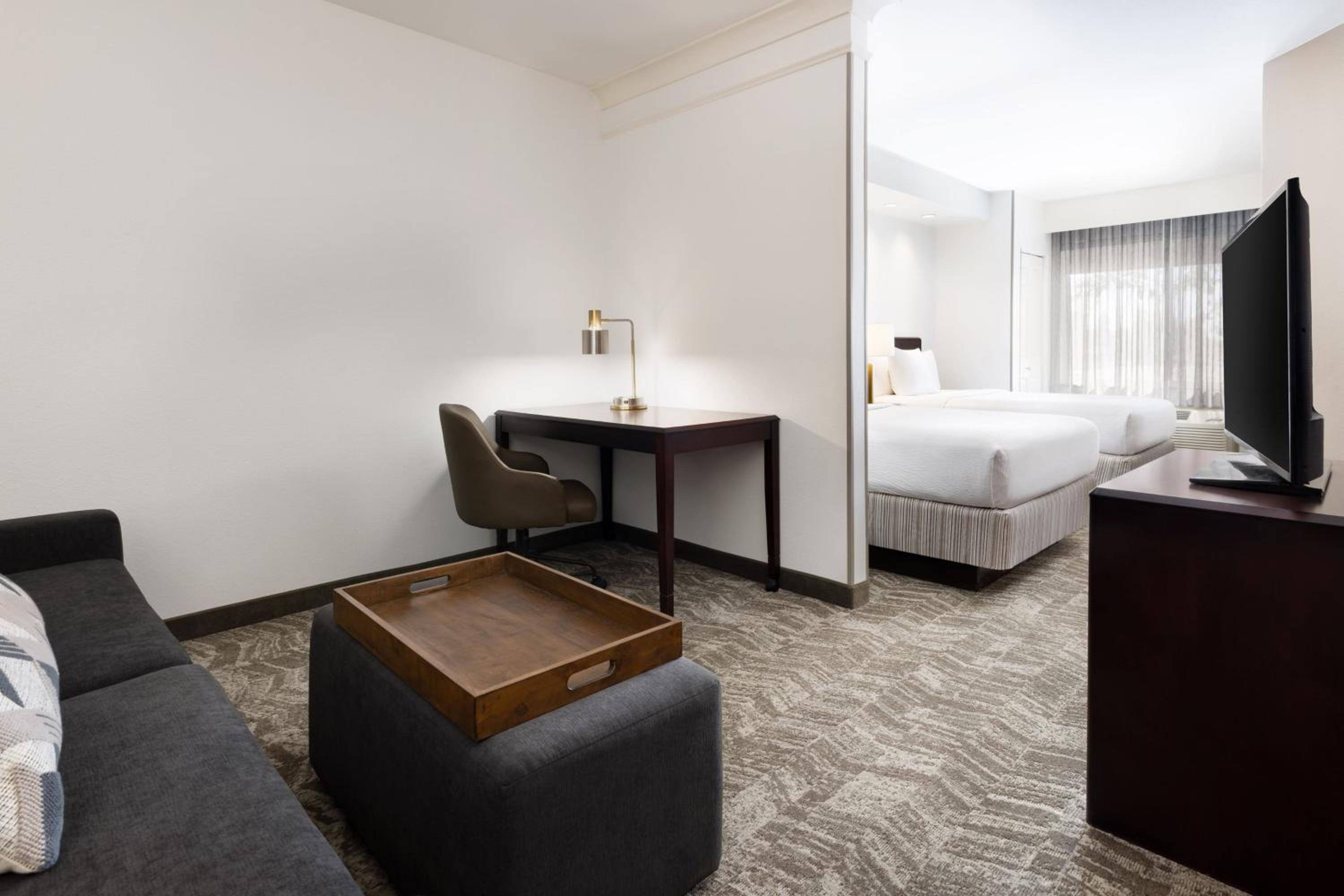 Double Suite with Two Double Beds - Photo 7