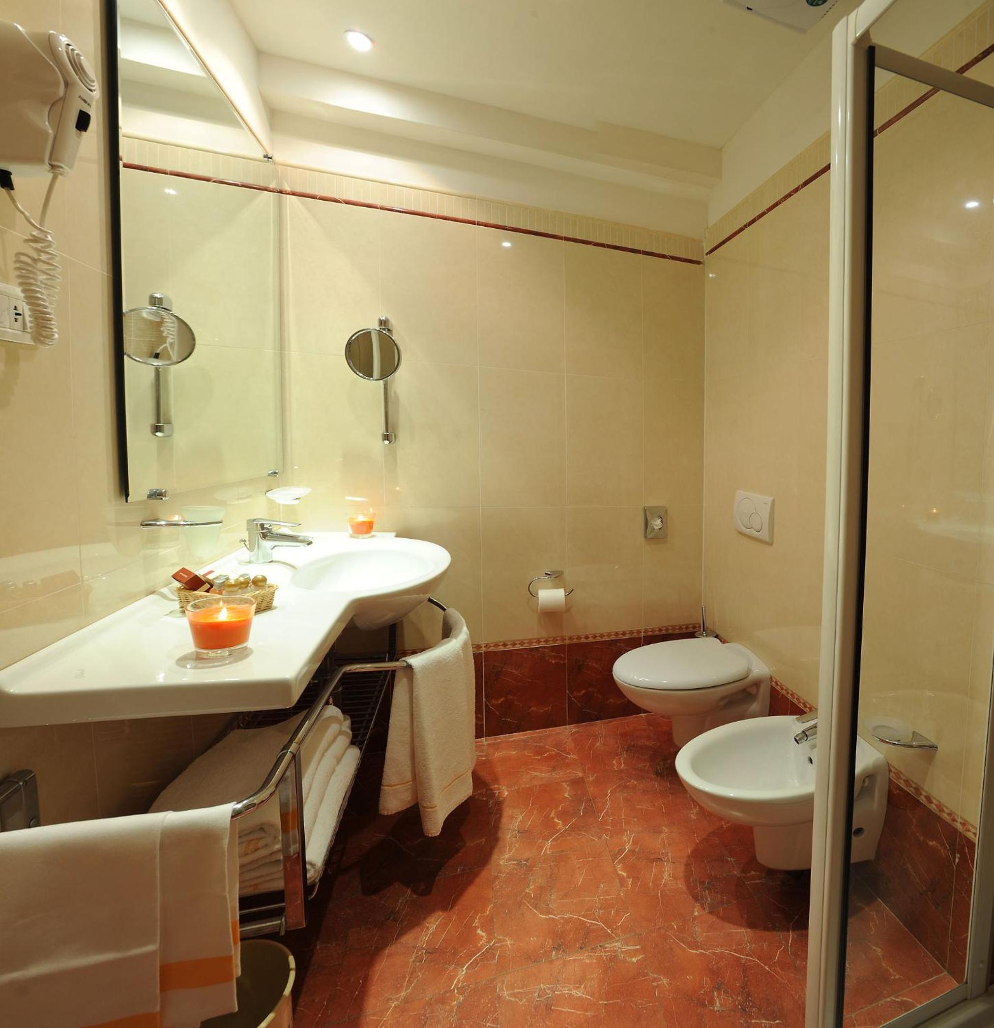 Superior Triple Room - Photo 2