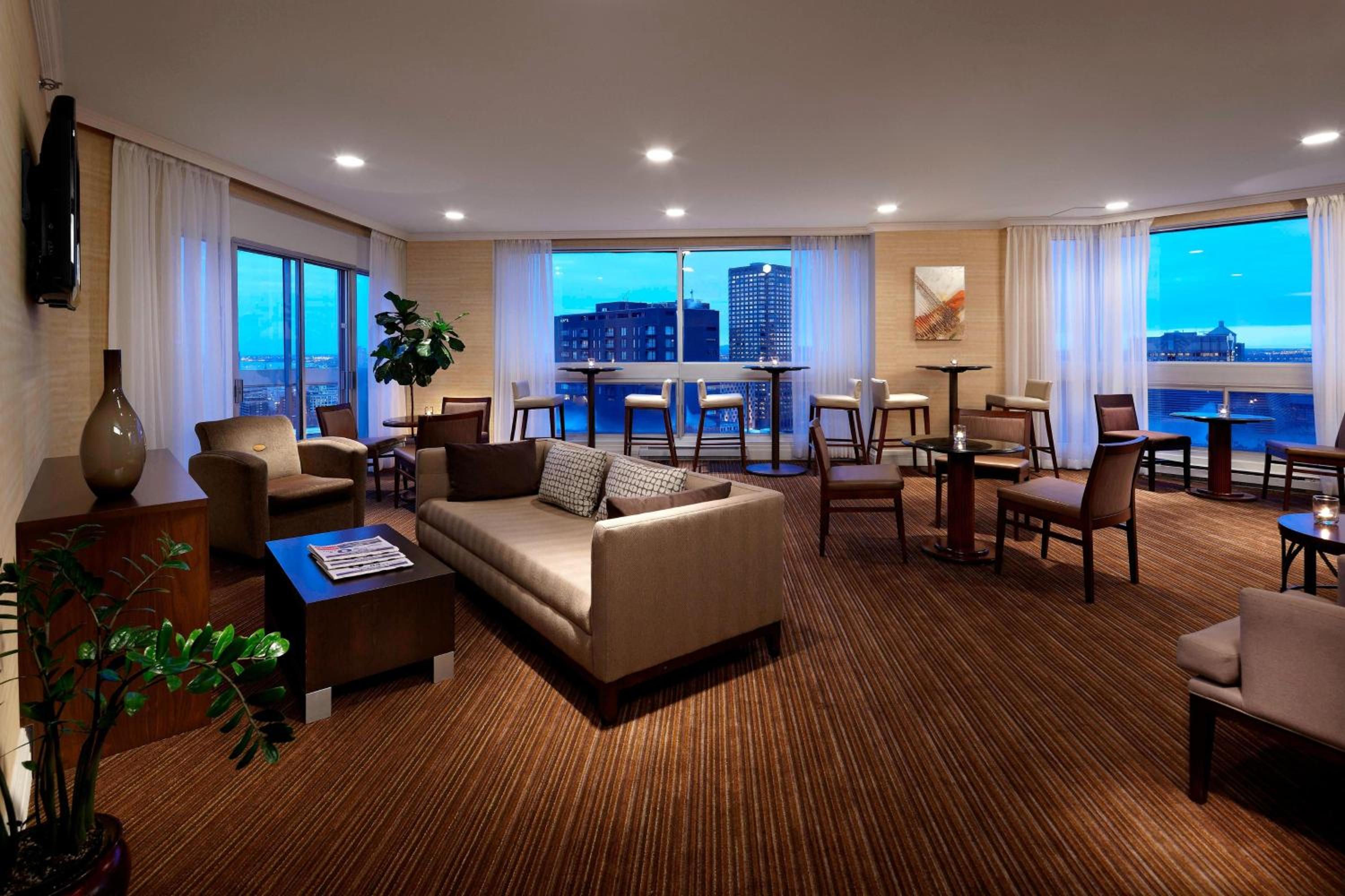 Club King Room - Photo 5