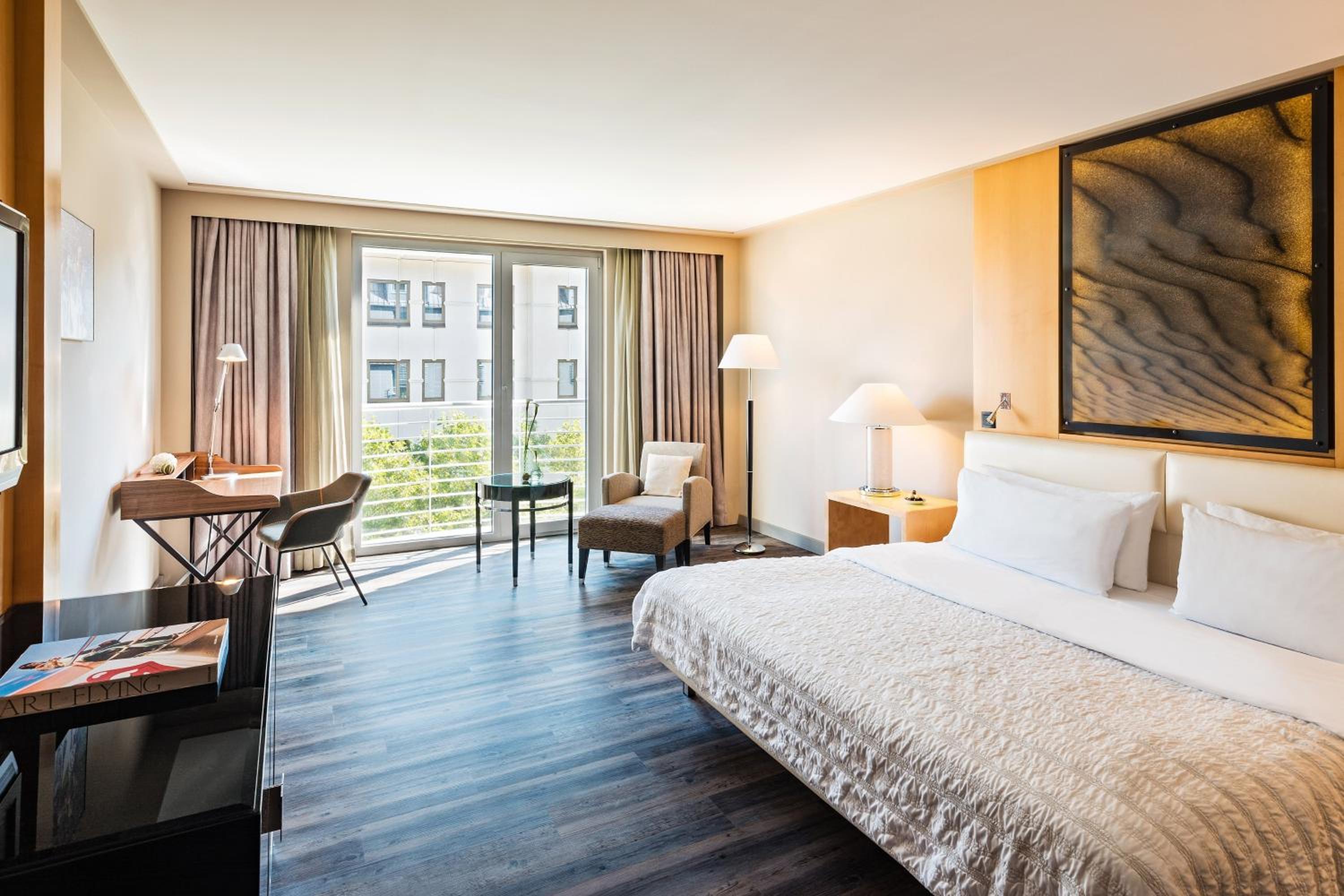 Executive King Room - Photo 1