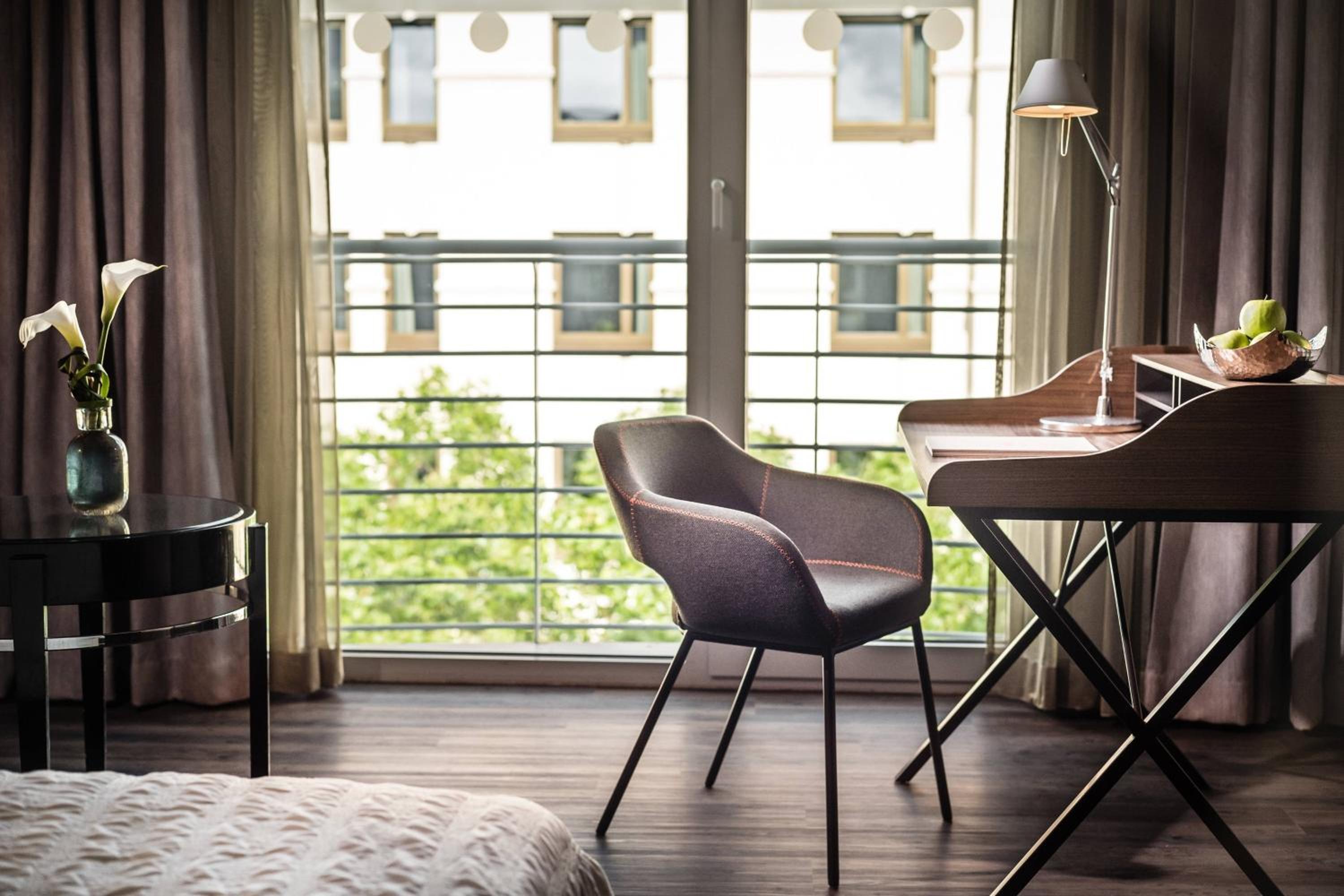 Superior King Room - Photo 4