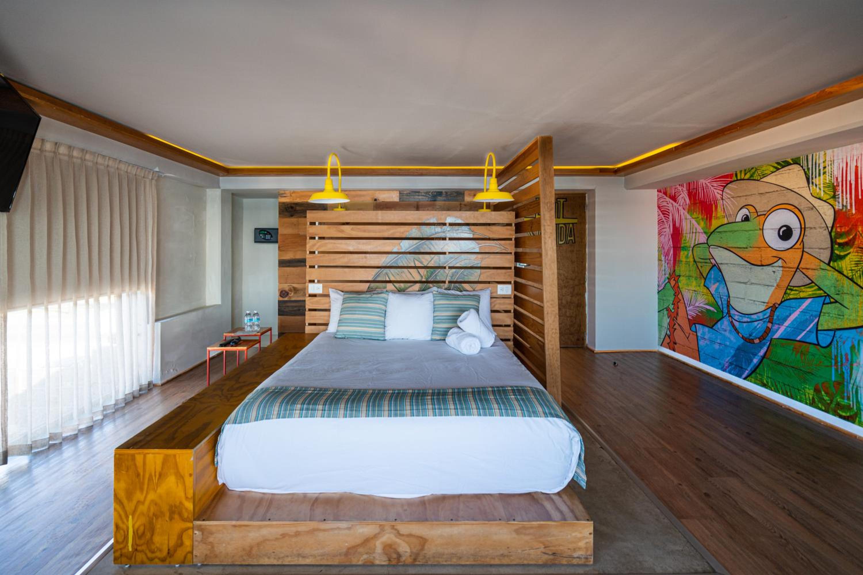 Deluxe Suite photo 2