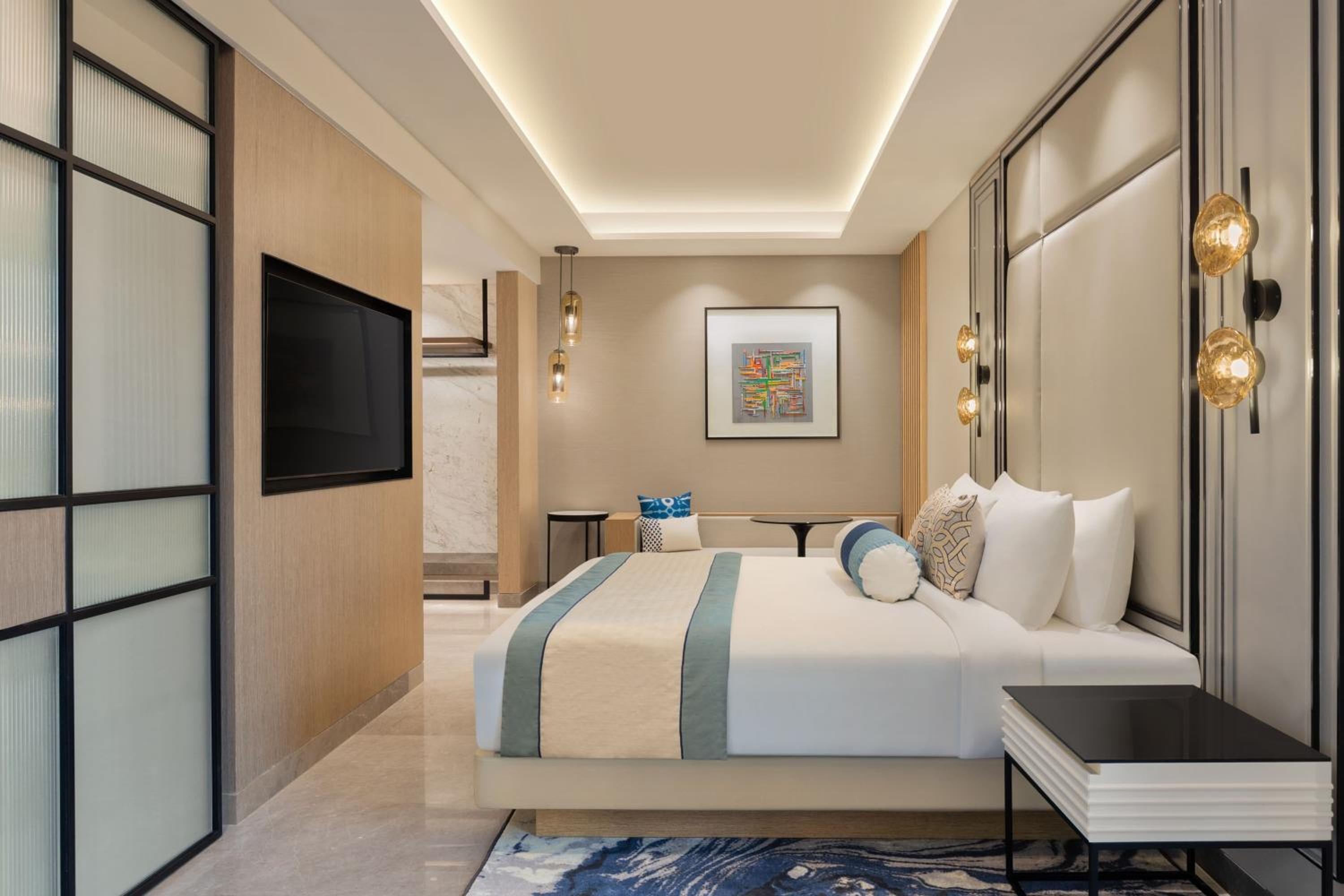 Executive King Suite with Sofa Bed and Courtyard View with 50% discount on Buffet , 10% off on Airport Transfers , Laundry and Happy Hours on beverages enjoy 1+1 offer on select beverages - Photo 5