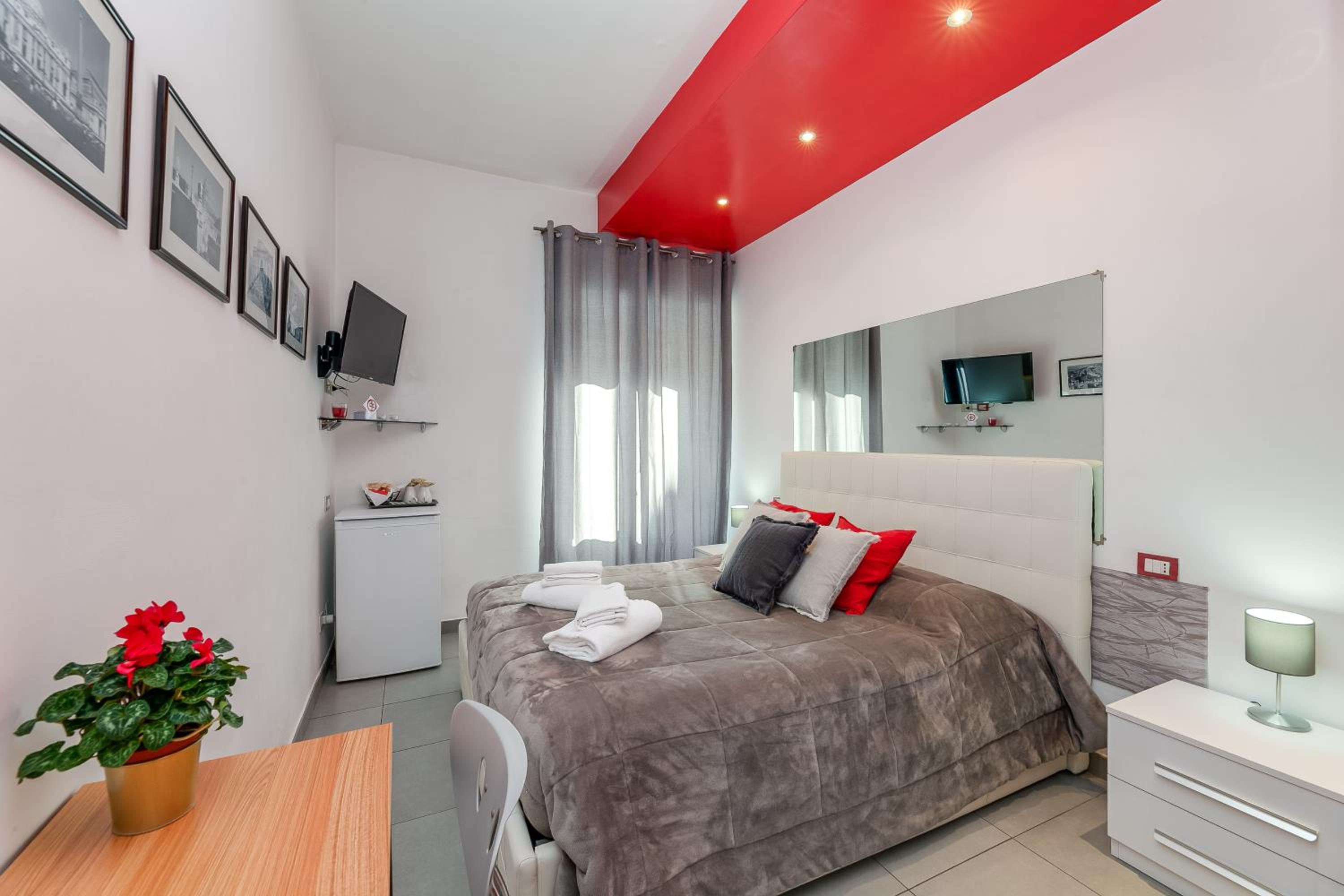 Double or Twin Room with Private Bathroom