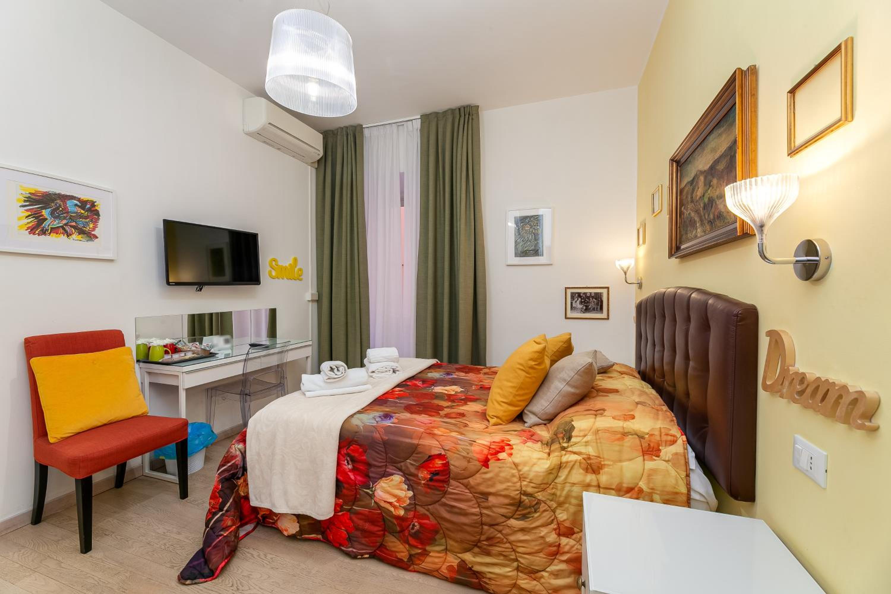 Deluxe Double Room photo 3
