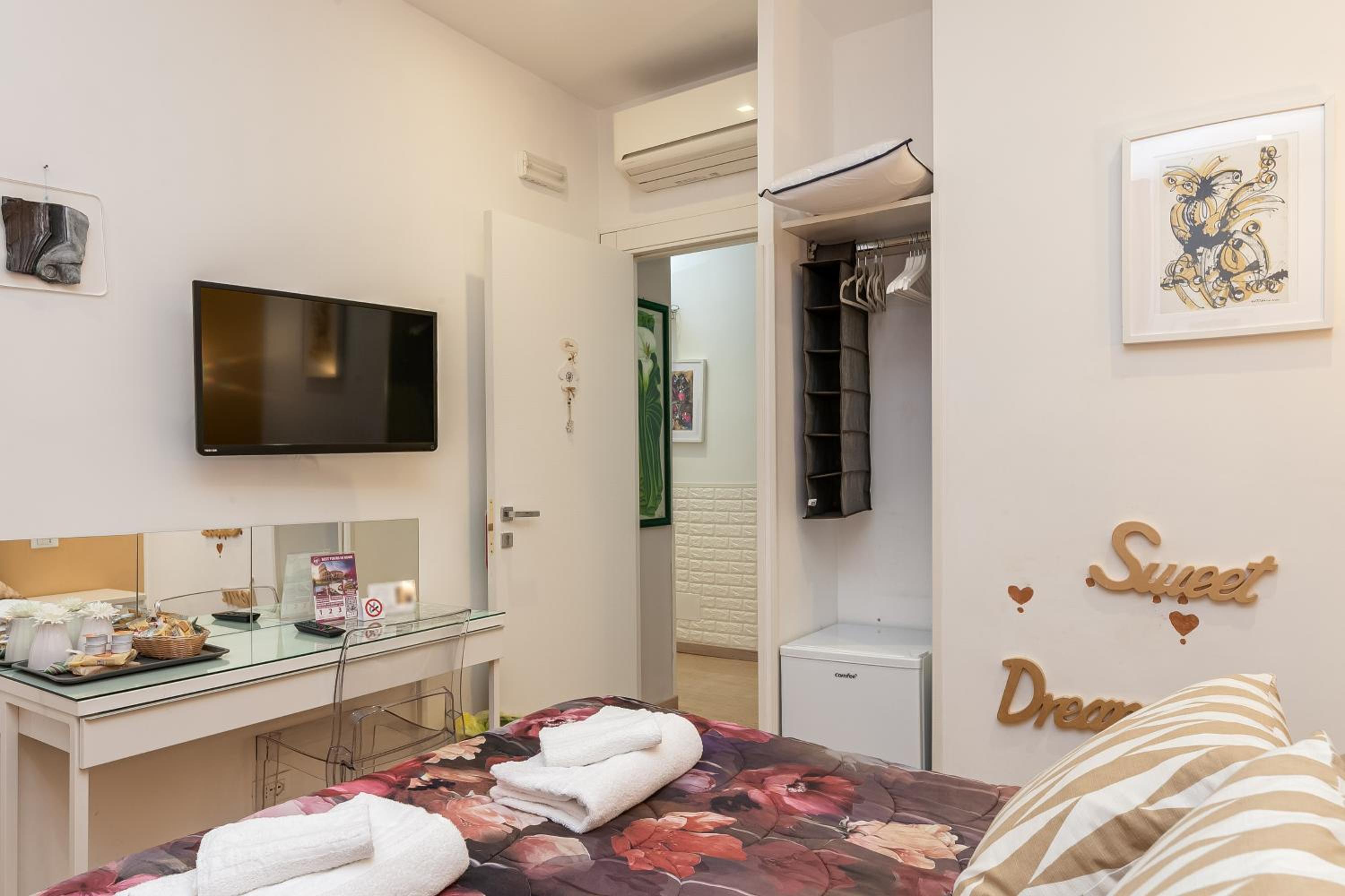 Double Room photo 2
