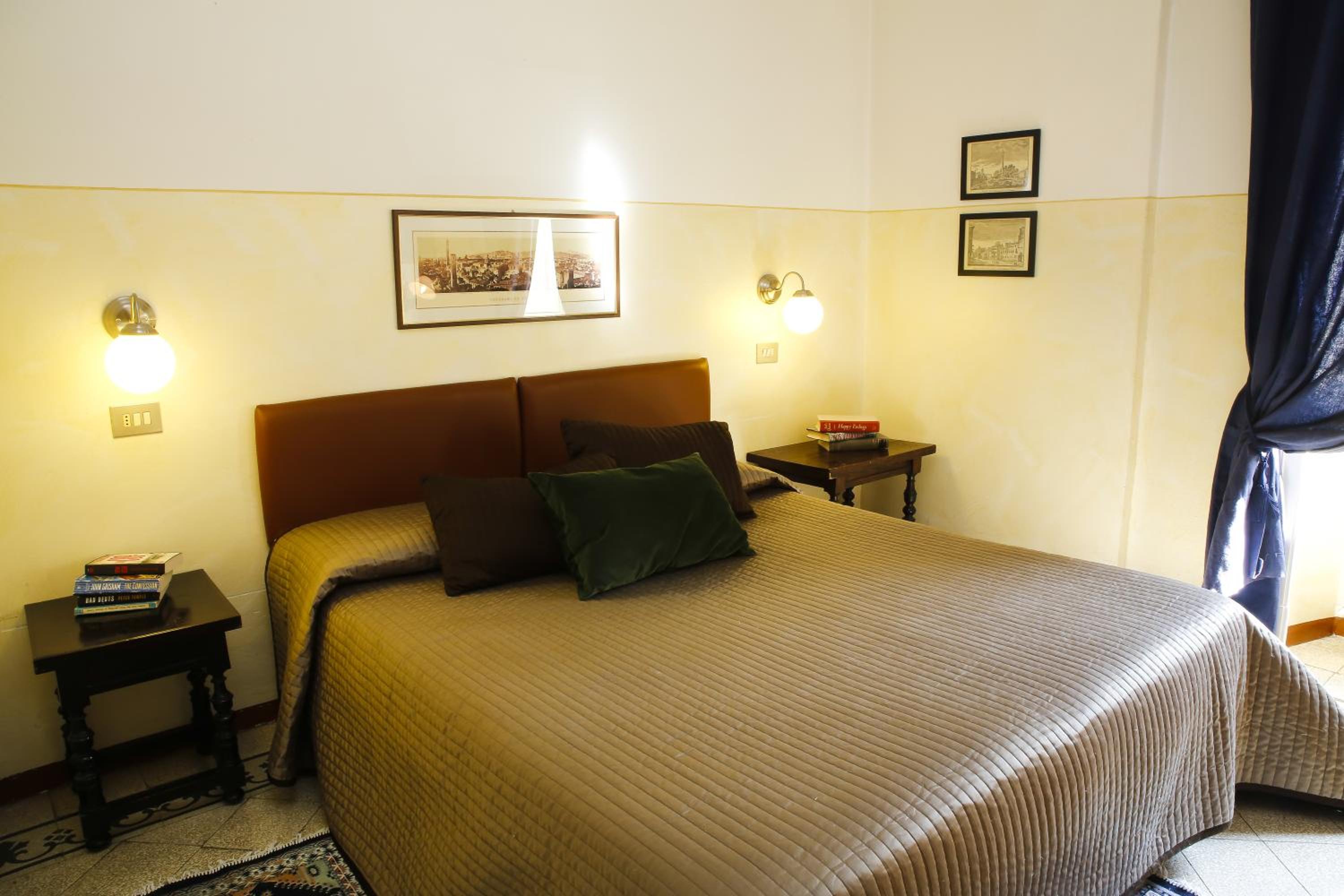 Double or Twin Room with Private Bathroom