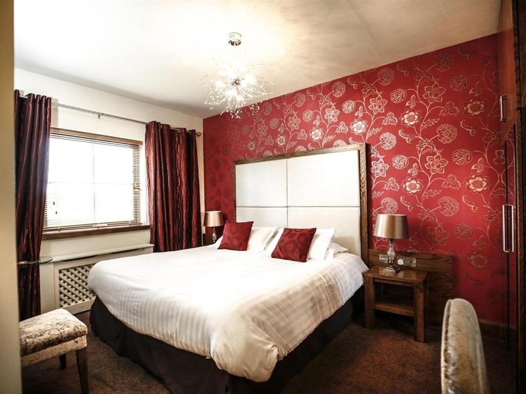 Twin Room with Bath photo 2