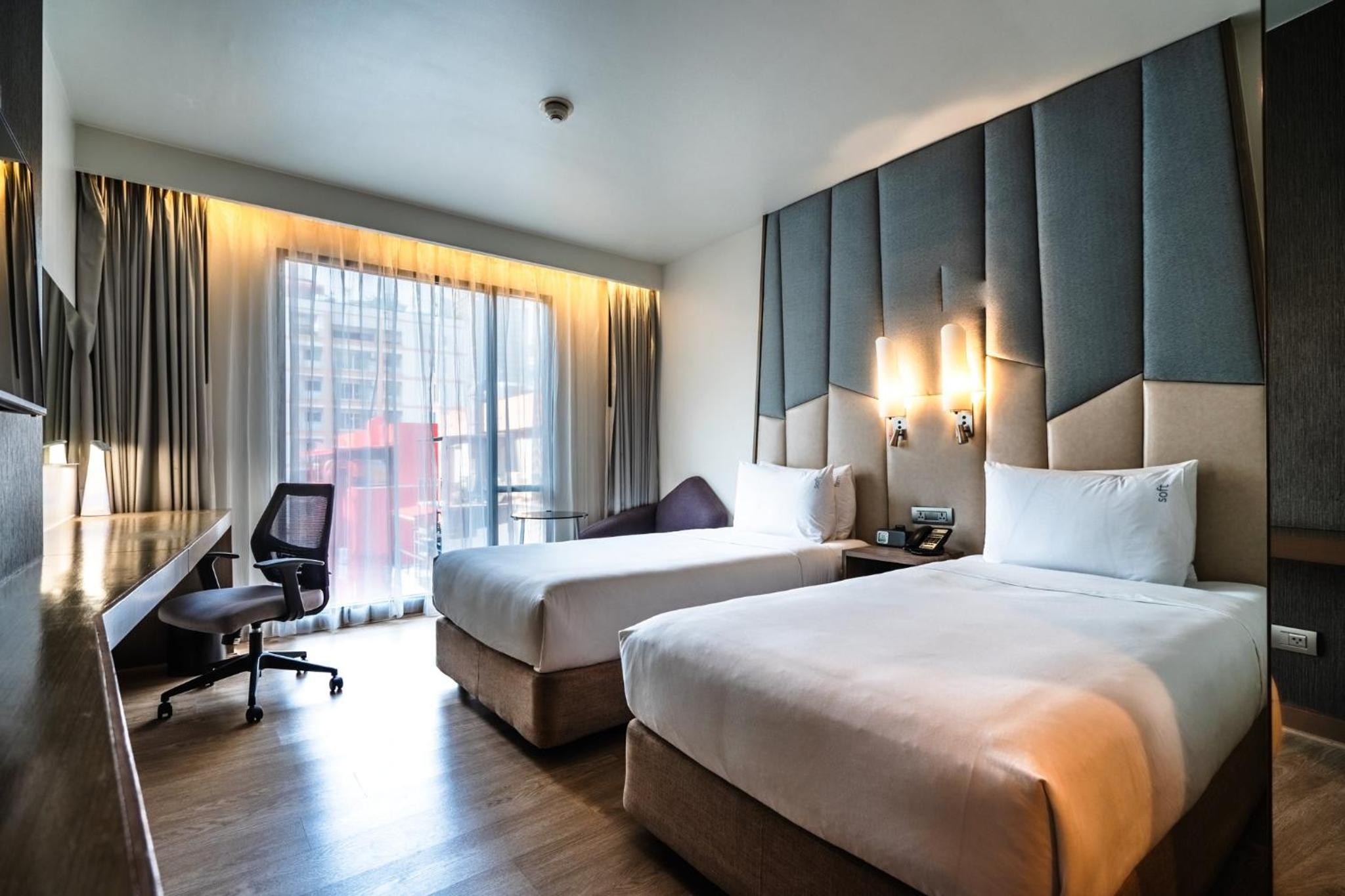 Standard Twin Room - Free Breakfast photo 2