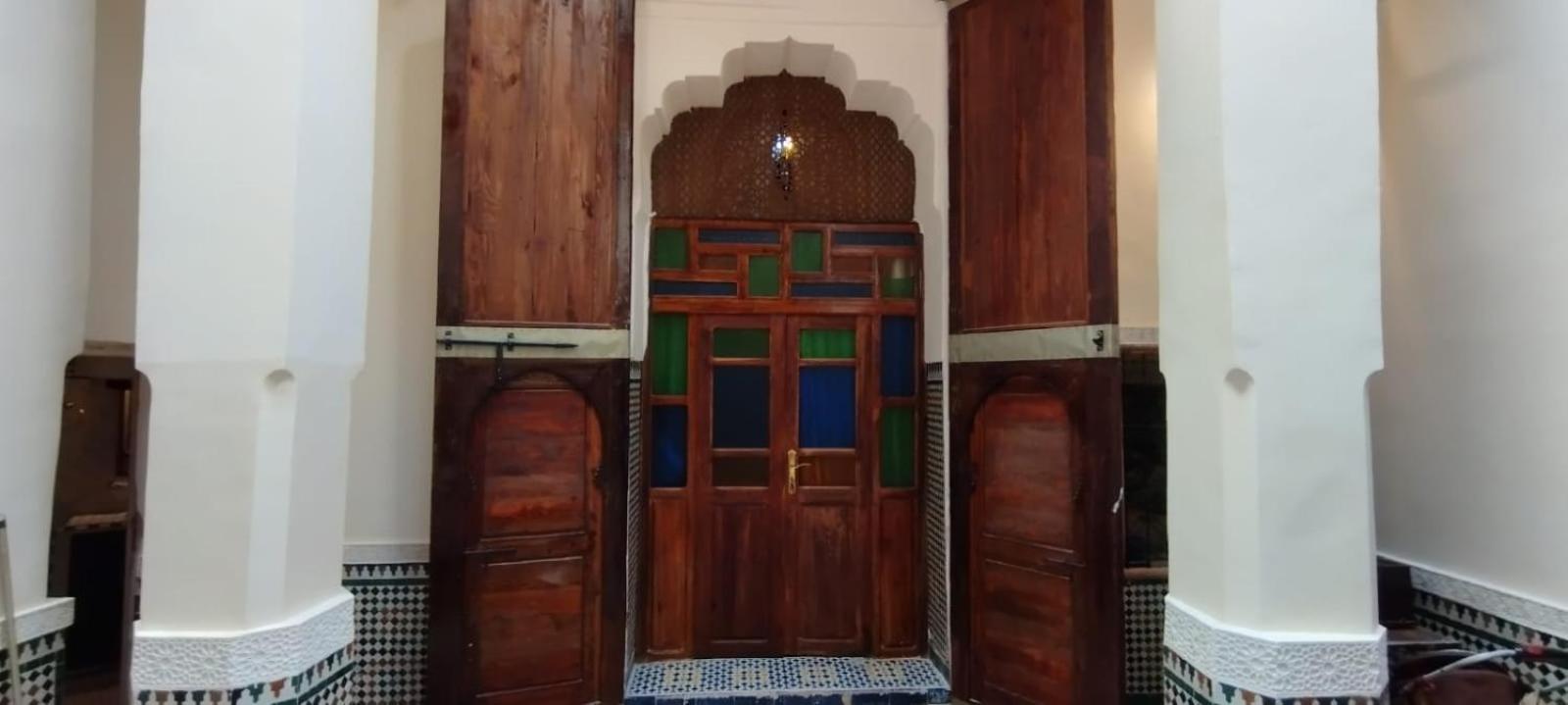 Deluxe Double Room - Photo 11