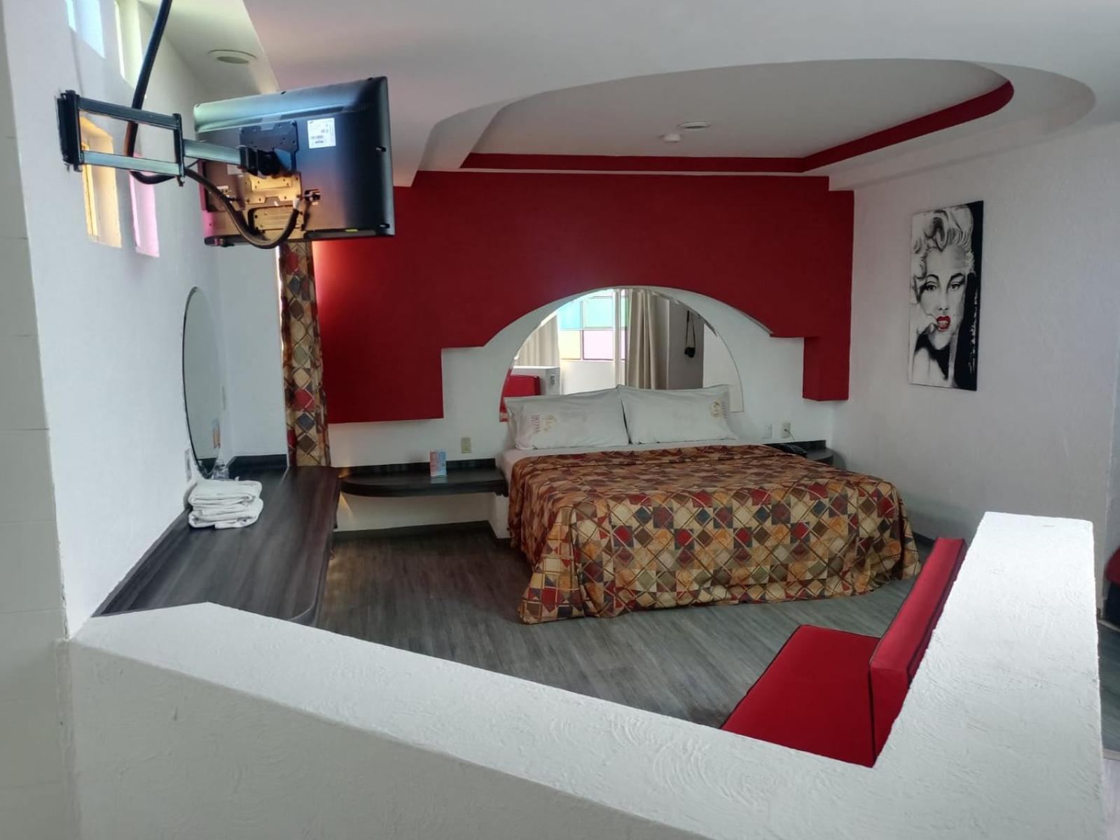 Standard Double Room - Photo 1
