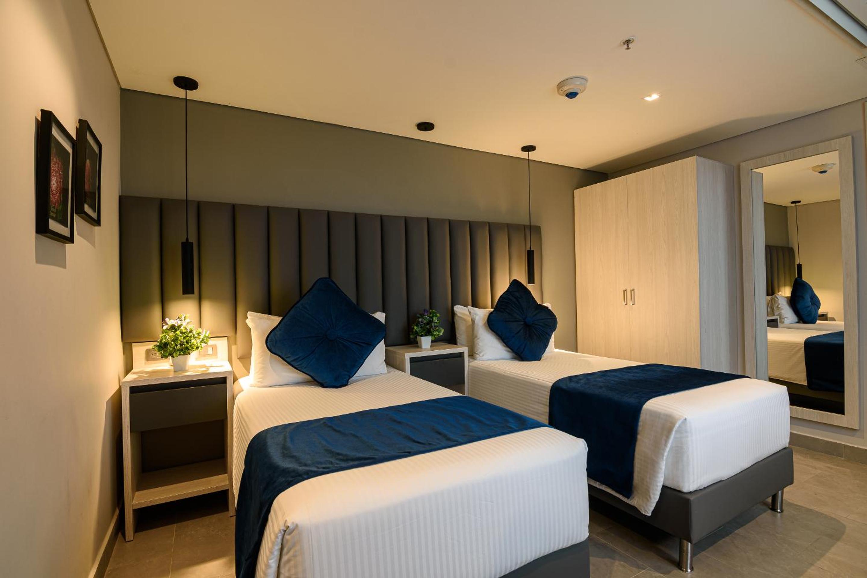Twin Room - Photo 5