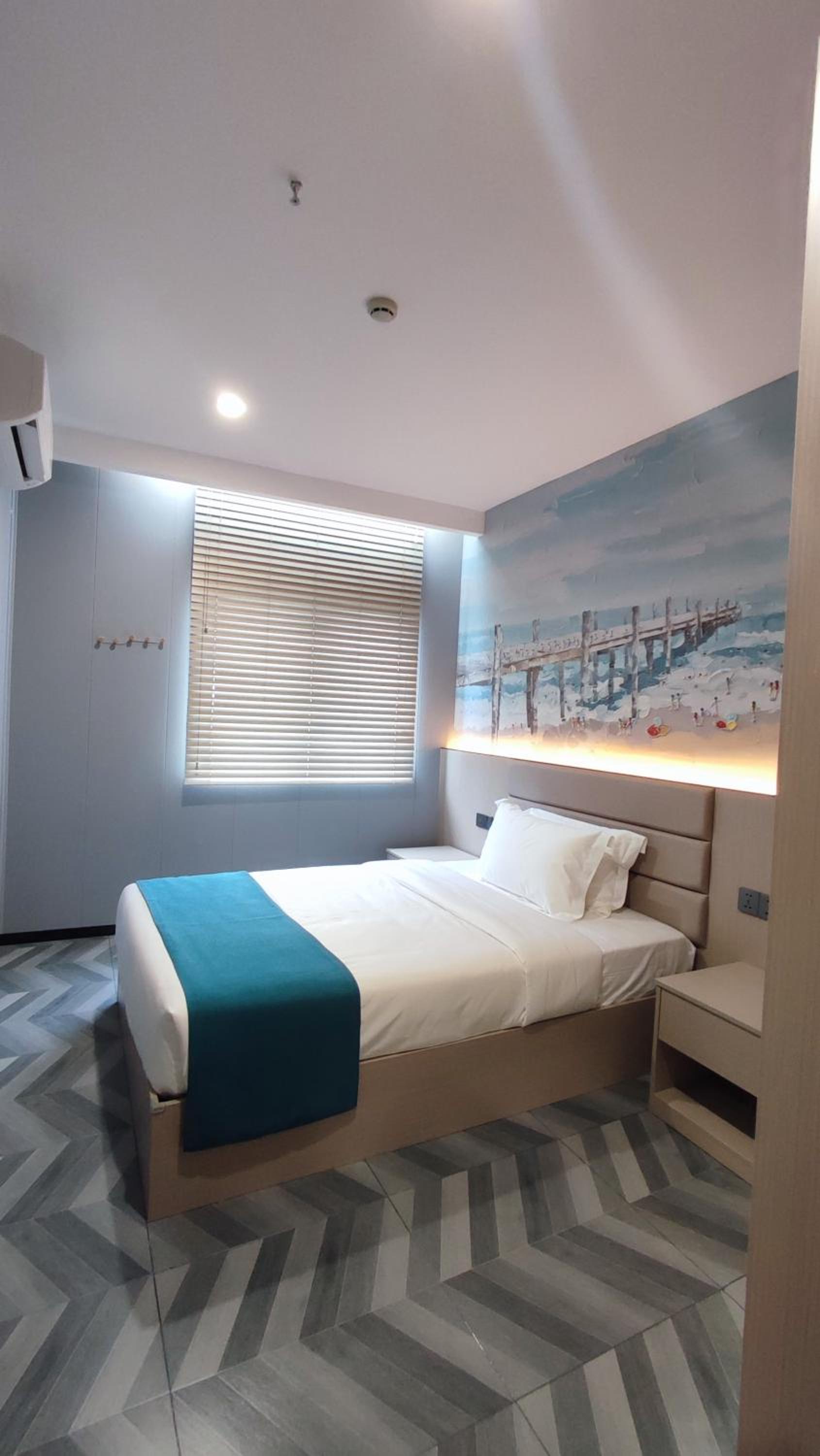 Deluxe Double or Twin Room - Photo 2