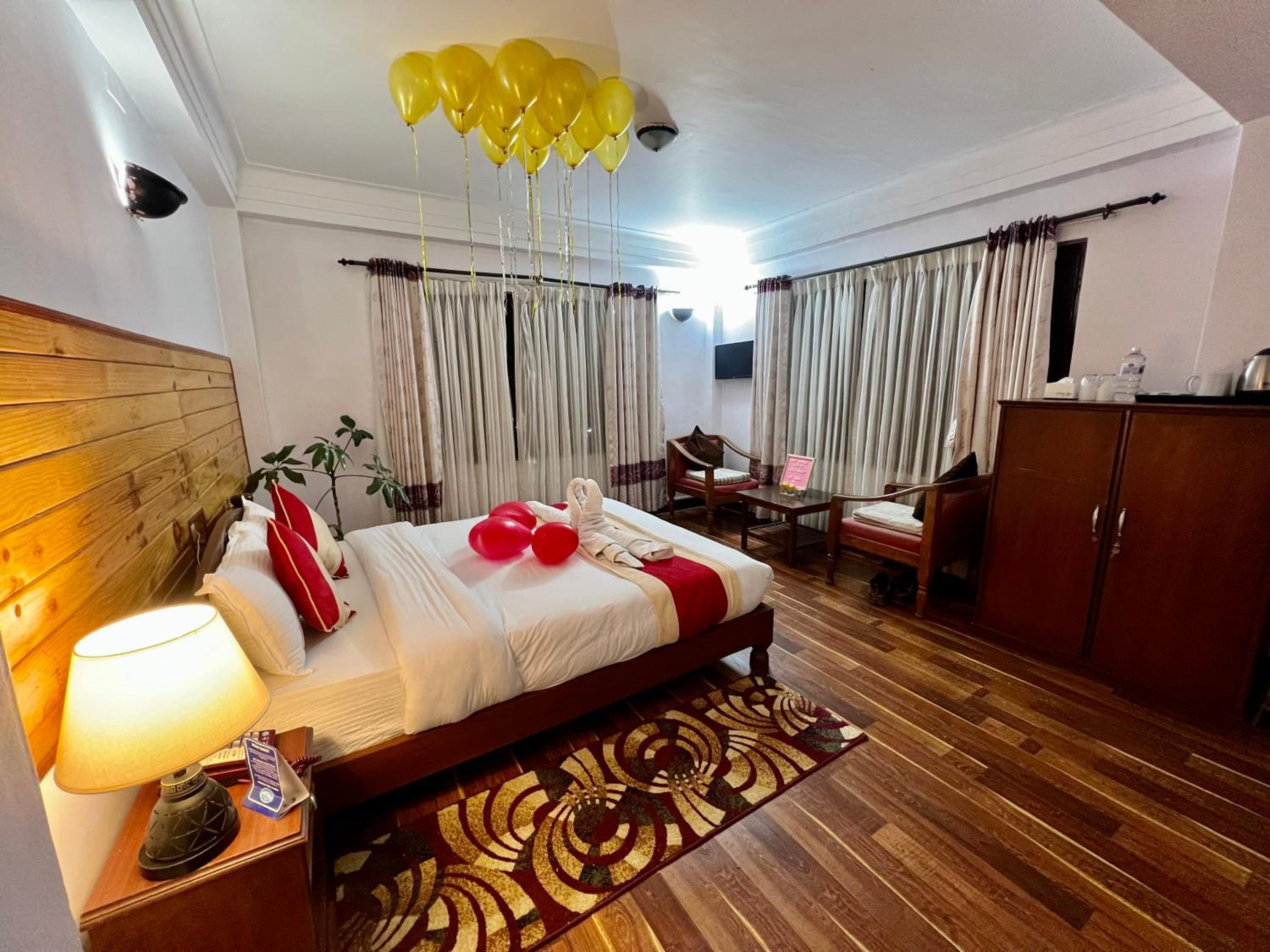 Double Room with Private Bathroom photo 3