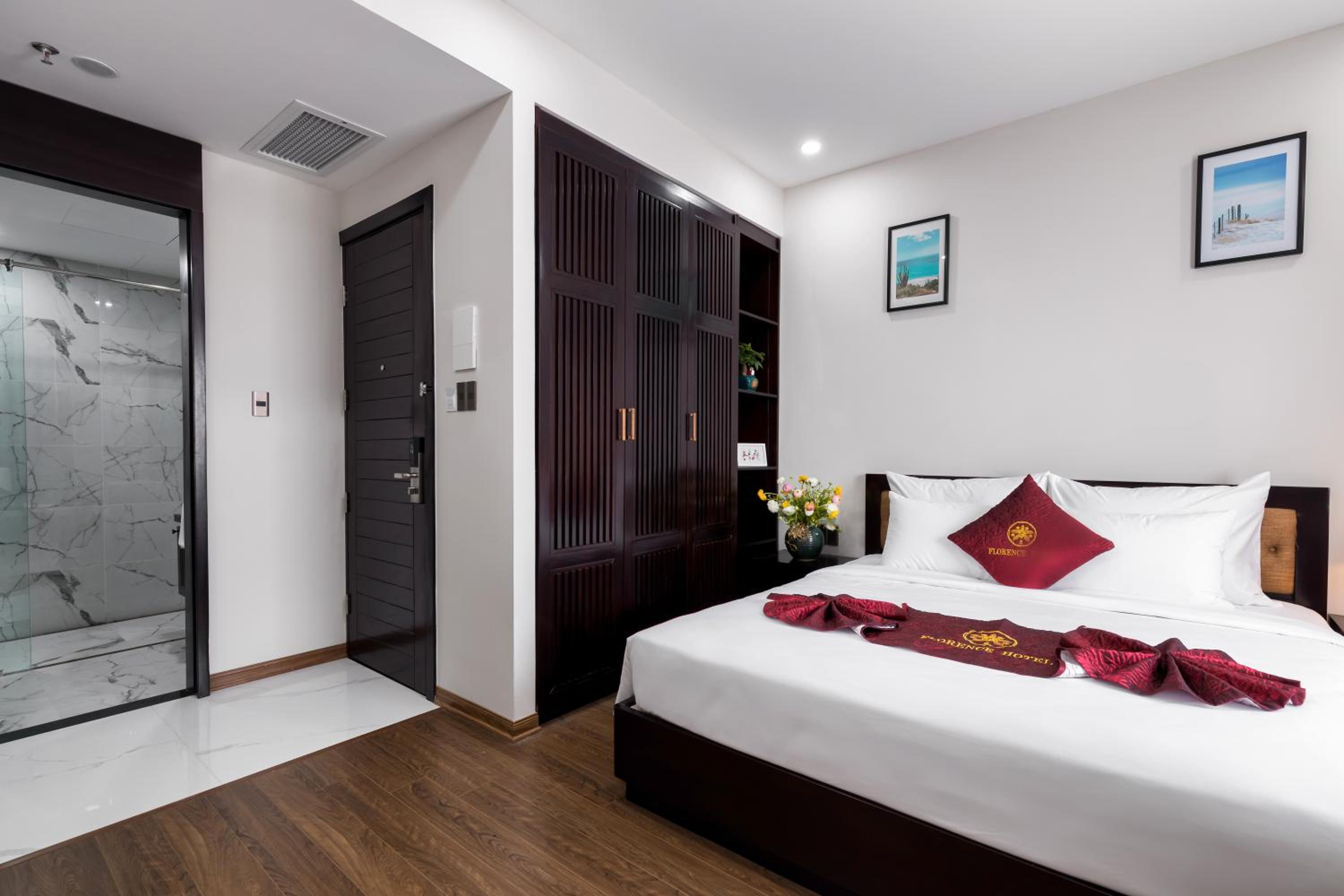 Deluxe Double Room - Photo 4