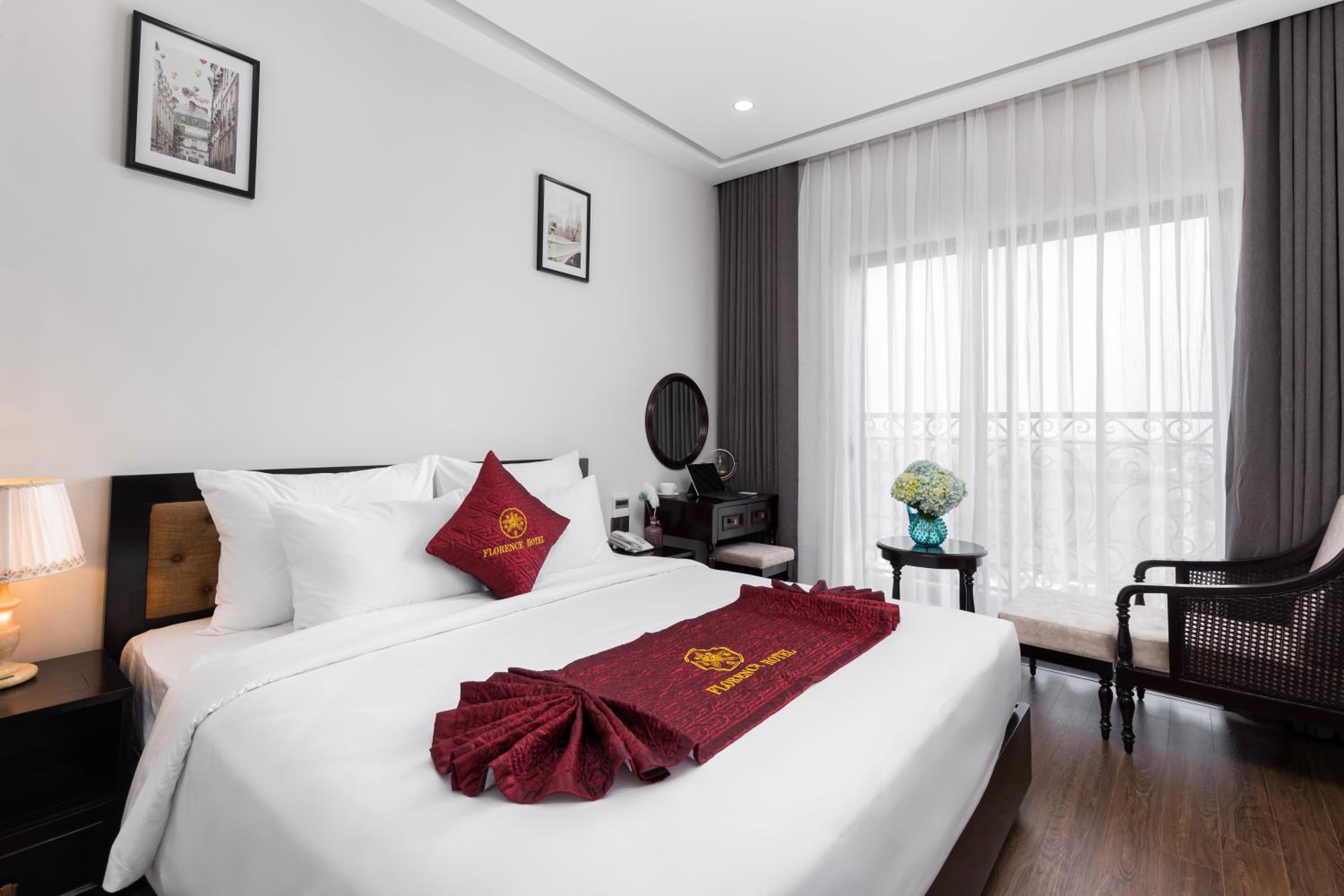 Deluxe Double Room - Photo 2